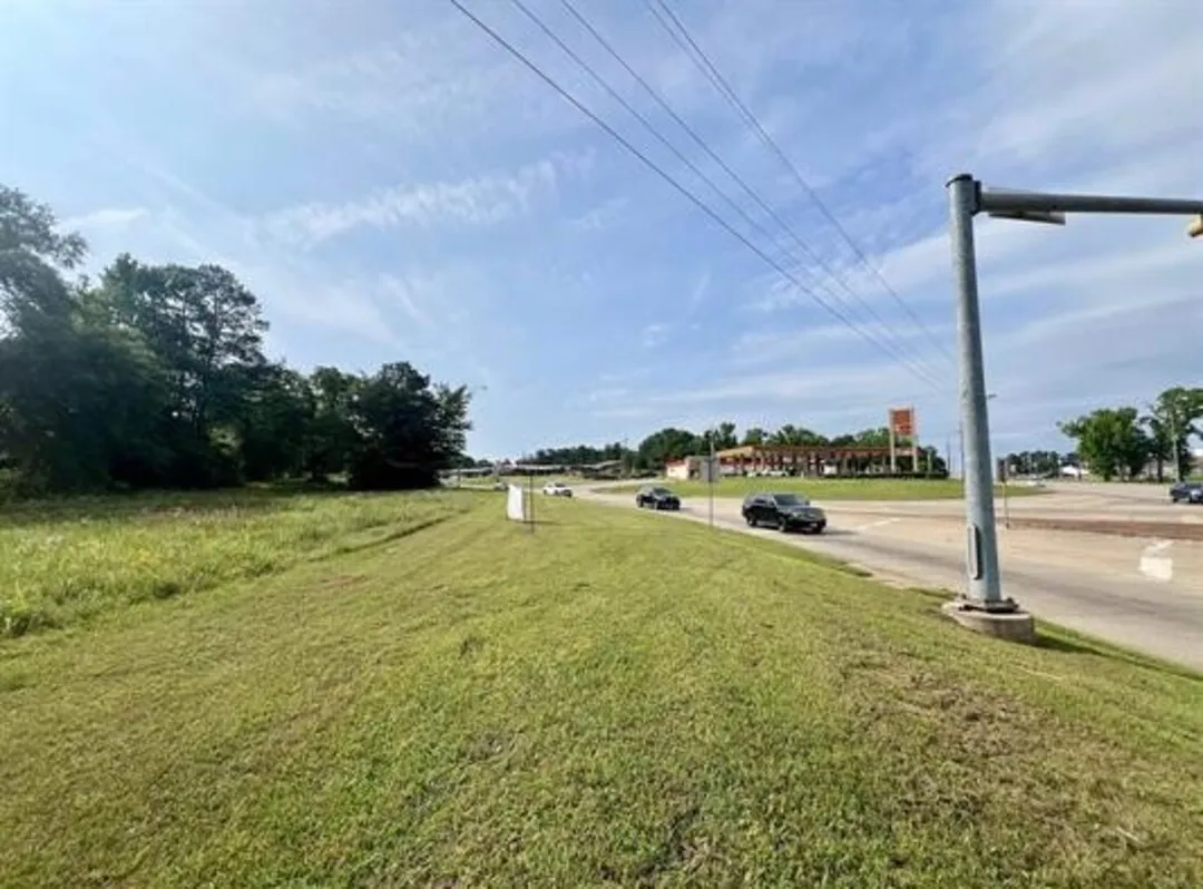 Unimproved Land For Sale in Upshur County , TBD 271/300 Highway, Gilmer, Texas 75644, 0, 0, Garage spaces, 0 Sqft, built in 0, mls#21388321, Real Estate Agent in Gilmer, Homes For Sale in Upshur county, Homes For Sale in Gilmer, Realtor in Gilmer Texas, Real Estate Brokerage Independent Realty Texas, Luminita Cordes Realtor