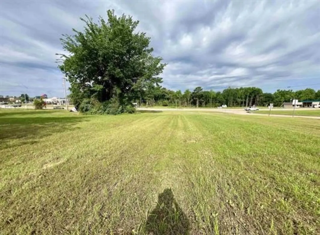 Unimproved Land For Sale in Upshur County , TBD 271/300 Highway, Gilmer, Texas 75644, 0, 0, Garage spaces, 0 Sqft, built in 0, mls#21388321, Real Estate Agent in Gilmer, Homes For Sale in Upshur county, Homes For Sale in Gilmer, Realtor in Gilmer Texas, Real Estate Brokerage Independent Realty Texas, Luminita Cordes Realtor