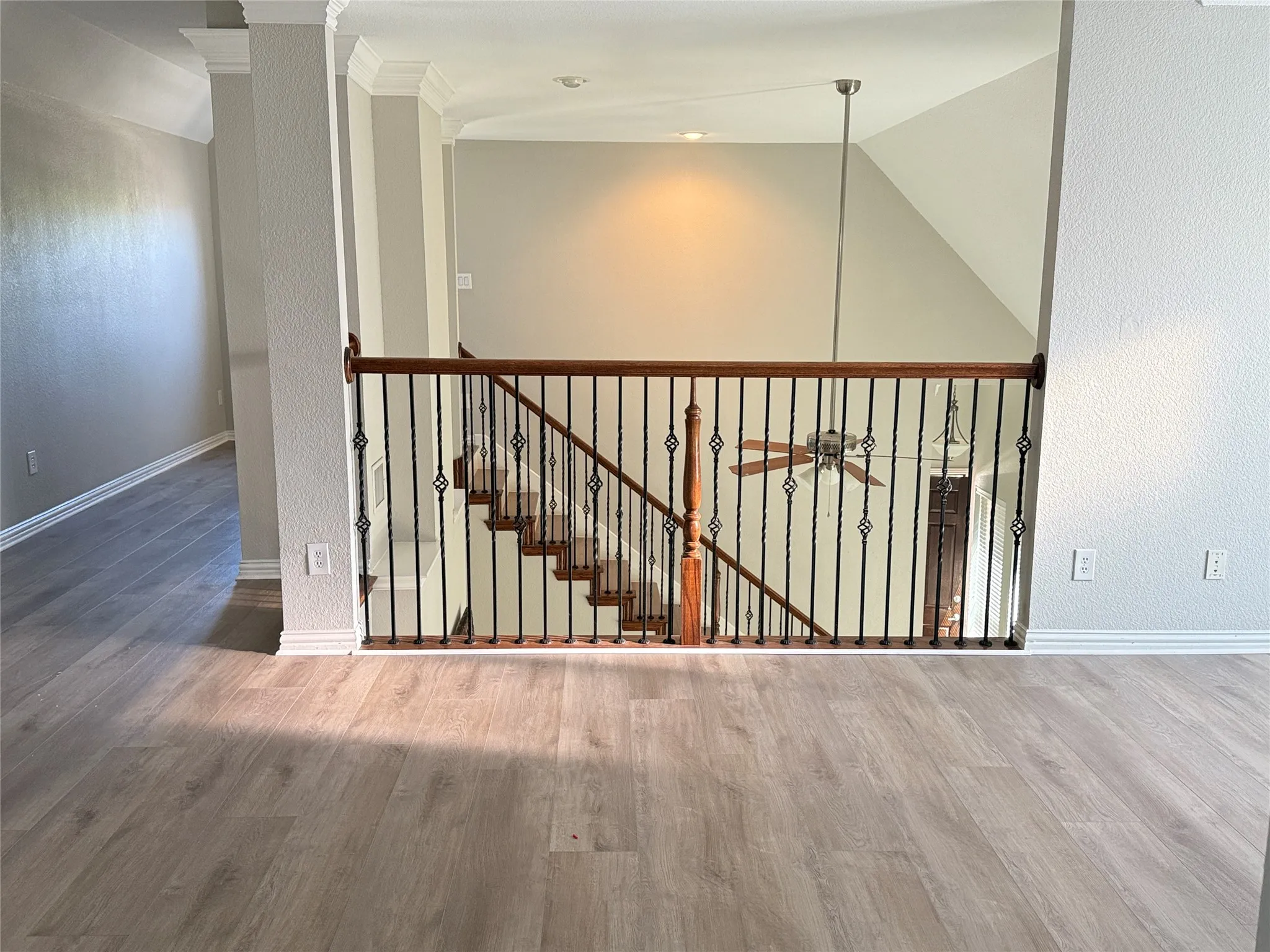 Single Family Residence For Rent in Collin County , 2108 Harris Place, Plano, Texas 75025, 3 Bedroom, 3 Bathroom, 2 Garage spaces, 2,072 Sqft, built in 2008, mls#21390196, Real Estate Agent in Plano, Homes For Rent in Collin county, Homes For Rent in Plano, Realtor in Plano Texas, Real Estate Brokerage Independent Realty Texas, Luminita Cordes Realtor
