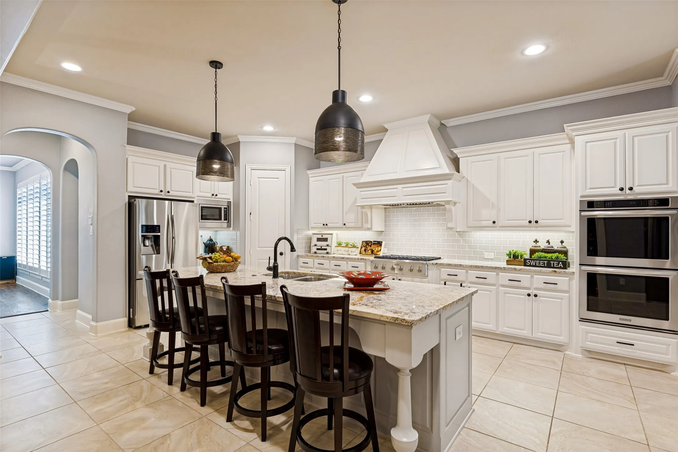 Single Family Residence For Sale in Denton County , 3120 Callander, The Colony, Texas 75056, 5 Bedroom, 6 Bathroom, 3 Garage spaces, 5,074 Sqft, built in 2013, mls#21383132, Real Estate Agent in The Colony, Homes For Sale in Denton county, Homes For Sale in The Colony, Realtor in The Colony Texas, Real Estate Brokerage Independent Realty Texas, Luminita Cordes Realtor