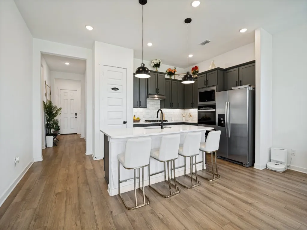 Single Family Residence For Rent in Collin County , 733 Grand Dale Drive, Lavon, Texas 75166, 4 Bedroom, 3 Bathroom, 2 Garage spaces, 2,714 Sqft, built in 2024, mls#21389491, Real Estate Agent in Lavon, Homes For Rent in Collin county, Homes For Rent in Lavon, Realtor in Lavon Texas, Real Estate Brokerage Independent Realty Texas, Luminita Cordes Realtor