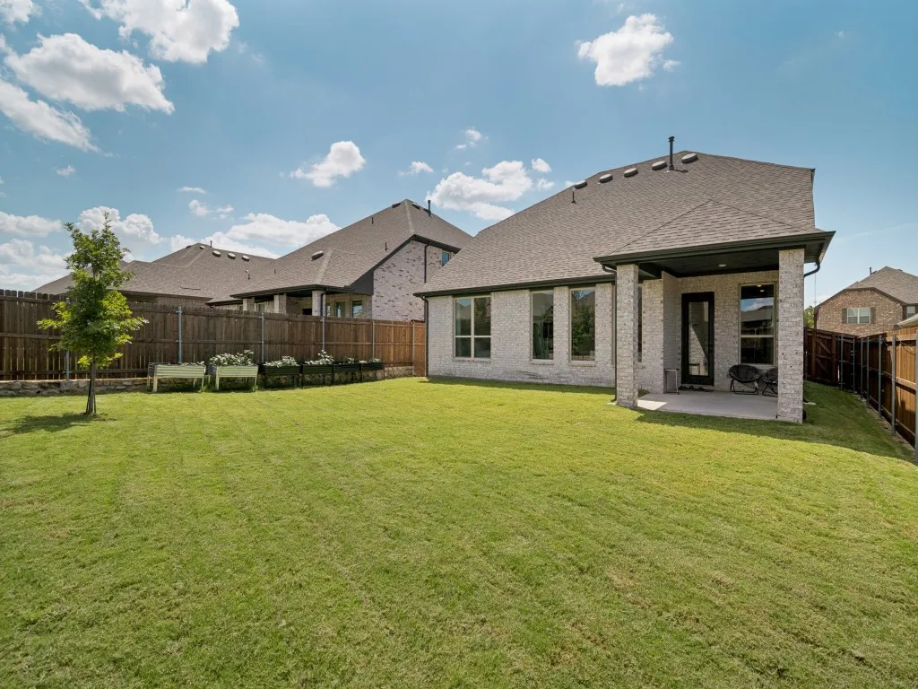 Single Family Residence For Rent in Collin County , 733 Grand Dale Drive, Lavon, Texas 75166, 4 Bedroom, 3 Bathroom, 2 Garage spaces, 2,714 Sqft, built in 2024, mls#21389491, Real Estate Agent in Lavon, Homes For Rent in Collin county, Homes For Rent in Lavon, Realtor in Lavon Texas, Real Estate Brokerage Independent Realty Texas, Luminita Cordes Realtor