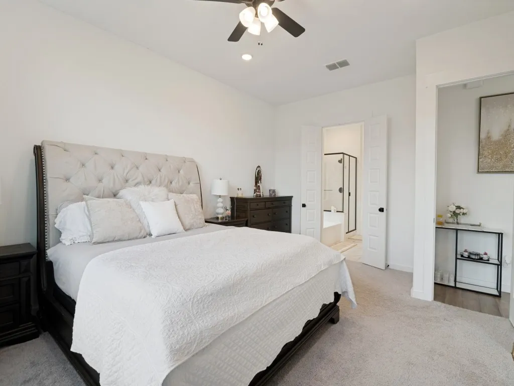 Single Family Residence For Rent in Collin County , 733 Grand Dale Drive, Lavon, Texas 75166, 4 Bedroom, 3 Bathroom, 2 Garage spaces, 2,714 Sqft, built in 2024, mls#21389491, Real Estate Agent in Lavon, Homes For Rent in Collin county, Homes For Rent in Lavon, Realtor in Lavon Texas, Real Estate Brokerage Independent Realty Texas, Luminita Cordes Realtor