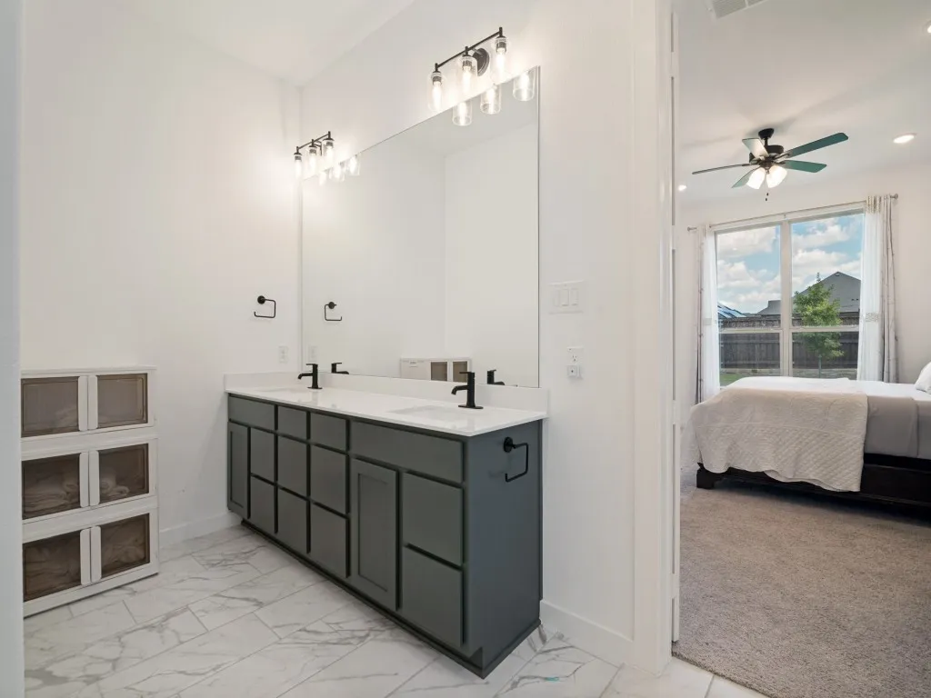 Single Family Residence For Rent in Collin County , 733 Grand Dale Drive, Lavon, Texas 75166, 4 Bedroom, 3 Bathroom, 2 Garage spaces, 2,714 Sqft, built in 2024, mls#21389491, Real Estate Agent in Lavon, Homes For Rent in Collin county, Homes For Rent in Lavon, Realtor in Lavon Texas, Real Estate Brokerage Independent Realty Texas, Luminita Cordes Realtor