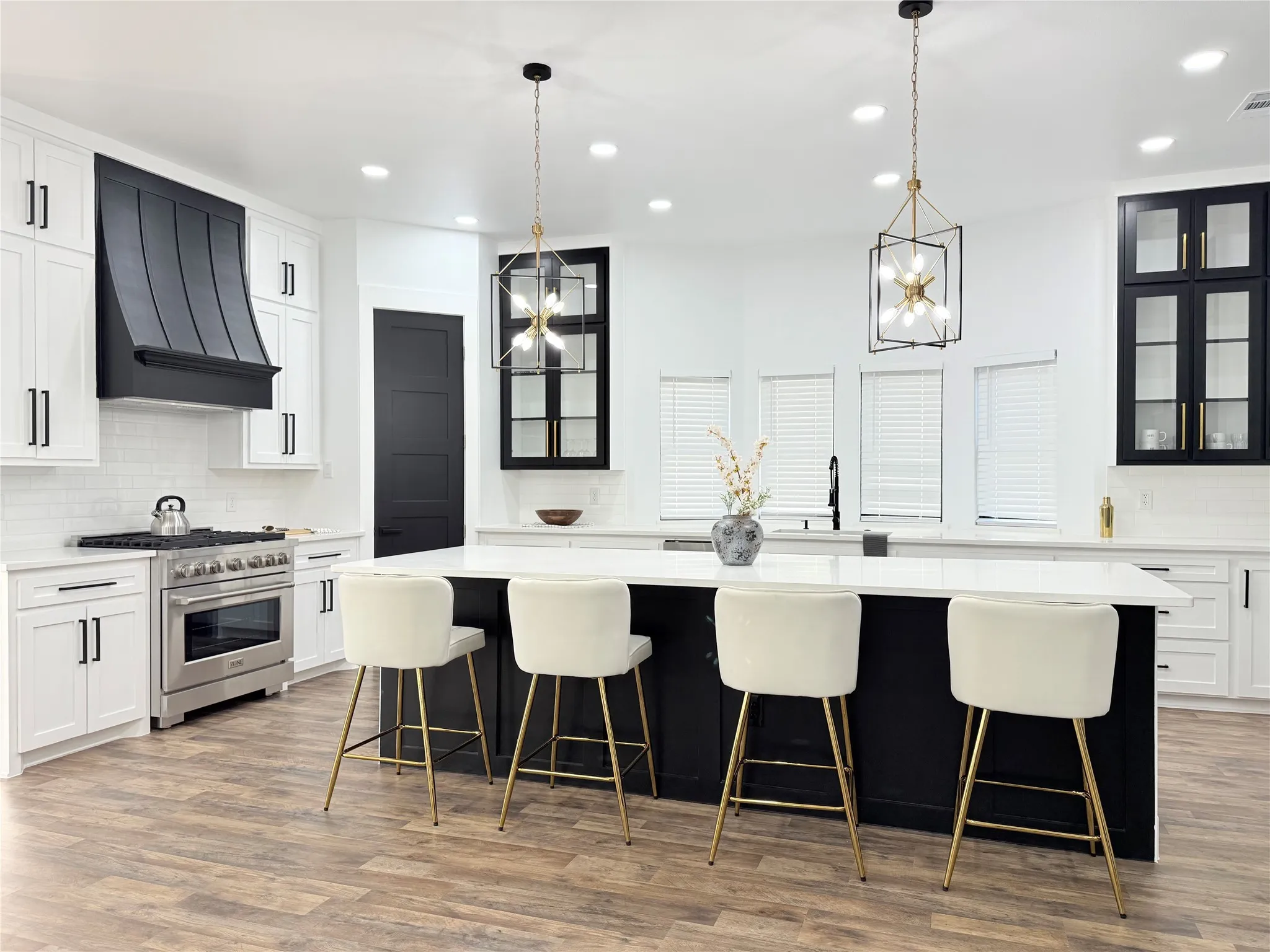 Single Family Residence For Rent in Dallas County , 4602 Sycamore Street, Dallas, Texas 75204, 4 Bedroom, 4 Bathroom, 2 Garage spaces, 3,000 Sqft, built in 2024, mls#21390211, Real Estate Agent in Dallas, Homes For Rent in Dallas county, Homes For Rent in Dallas, Realtor in Dallas Texas, Real Estate Brokerage Independent Realty Texas, Luminita Cordes Realtor