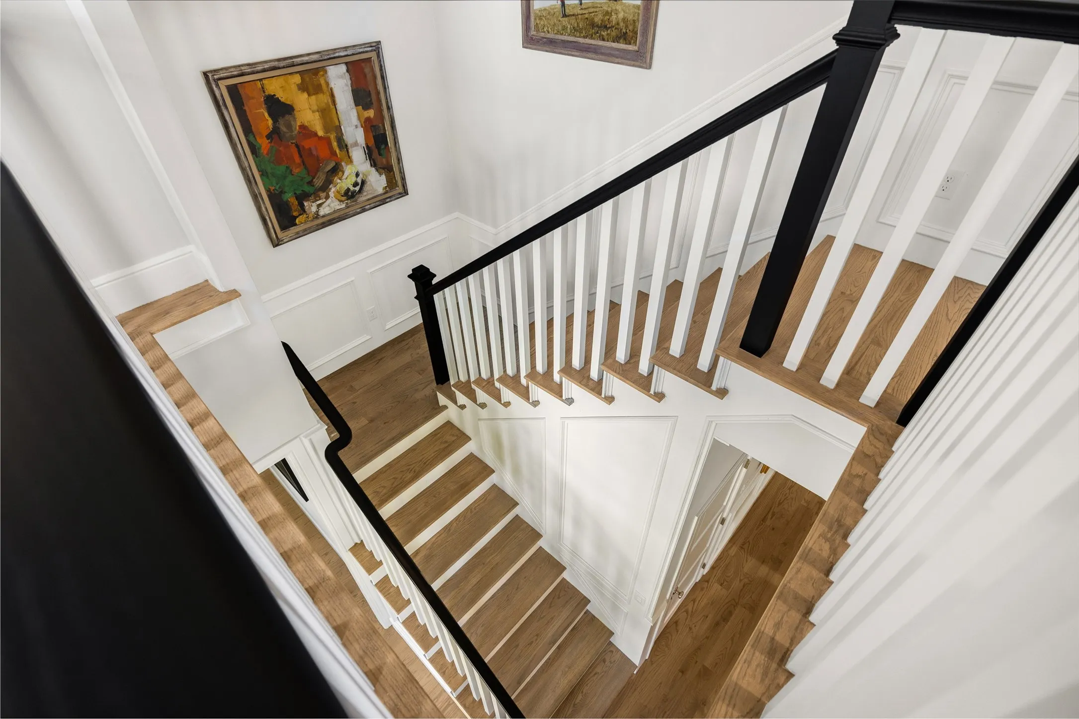 Single Family Residence For Sale in Dallas County , 5718 W Hanover Avenue, Dallas, Texas 75209, 4 Bedroom, 4 Bathroom, 2 Garage spaces, 3,213 Sqft, built in 2015, mls#21387687, Real Estate Agent in Dallas, Homes For Sale in Dallas county, Homes For Sale in Dallas, Realtor in Dallas Texas, Real Estate Brokerage Independent Realty Texas, Luminita Cordes Realtor