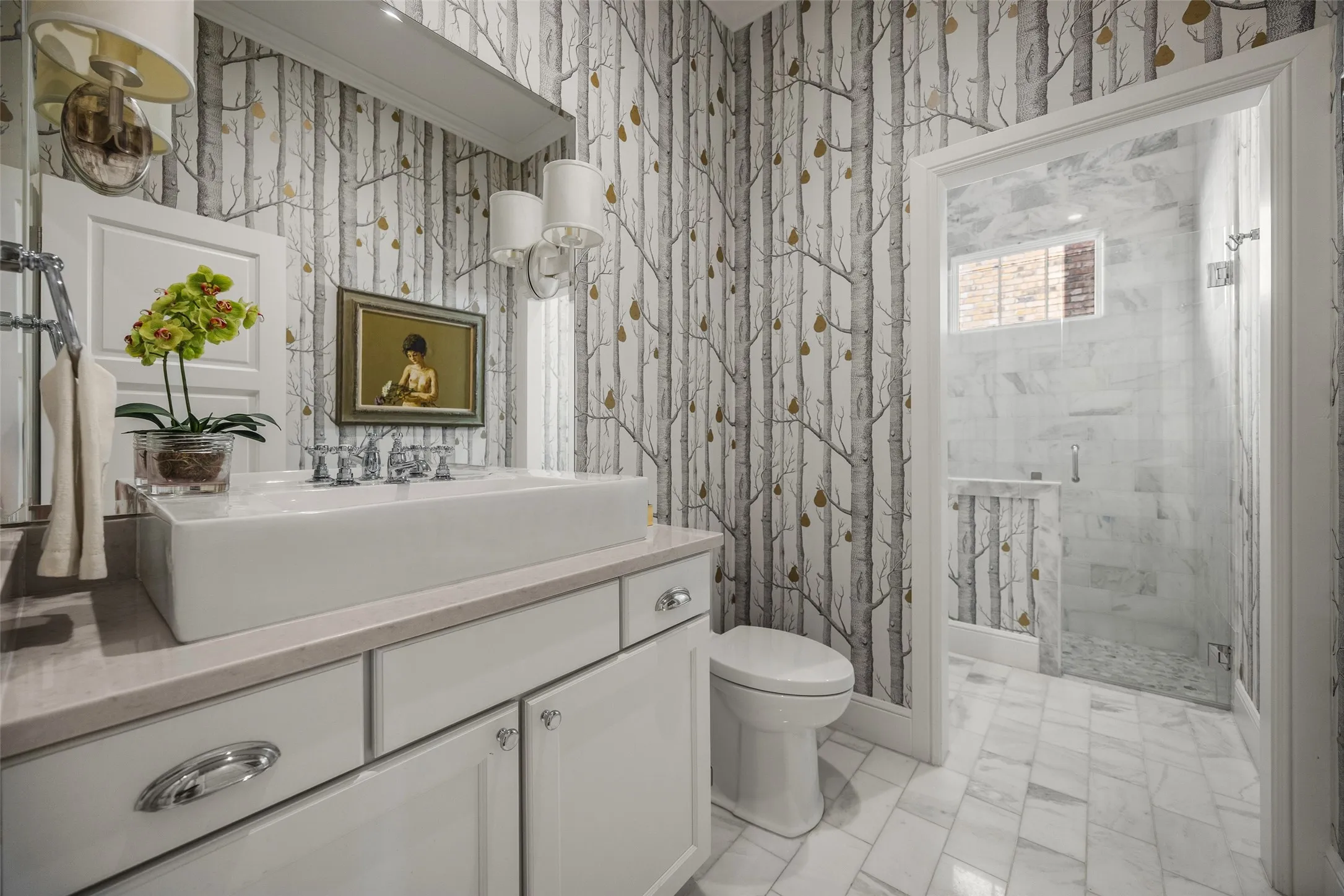 Downstairs full bath
