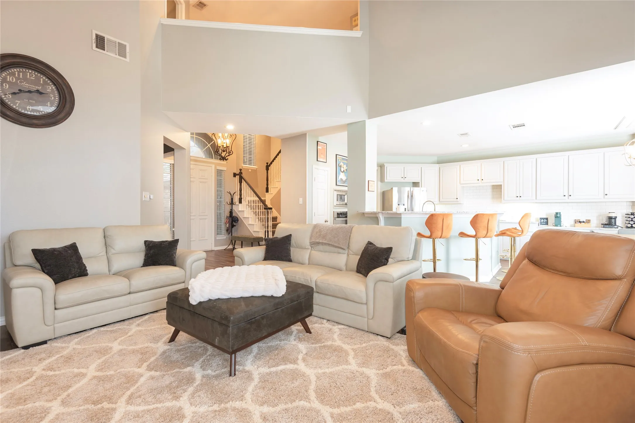 Spacious living room.