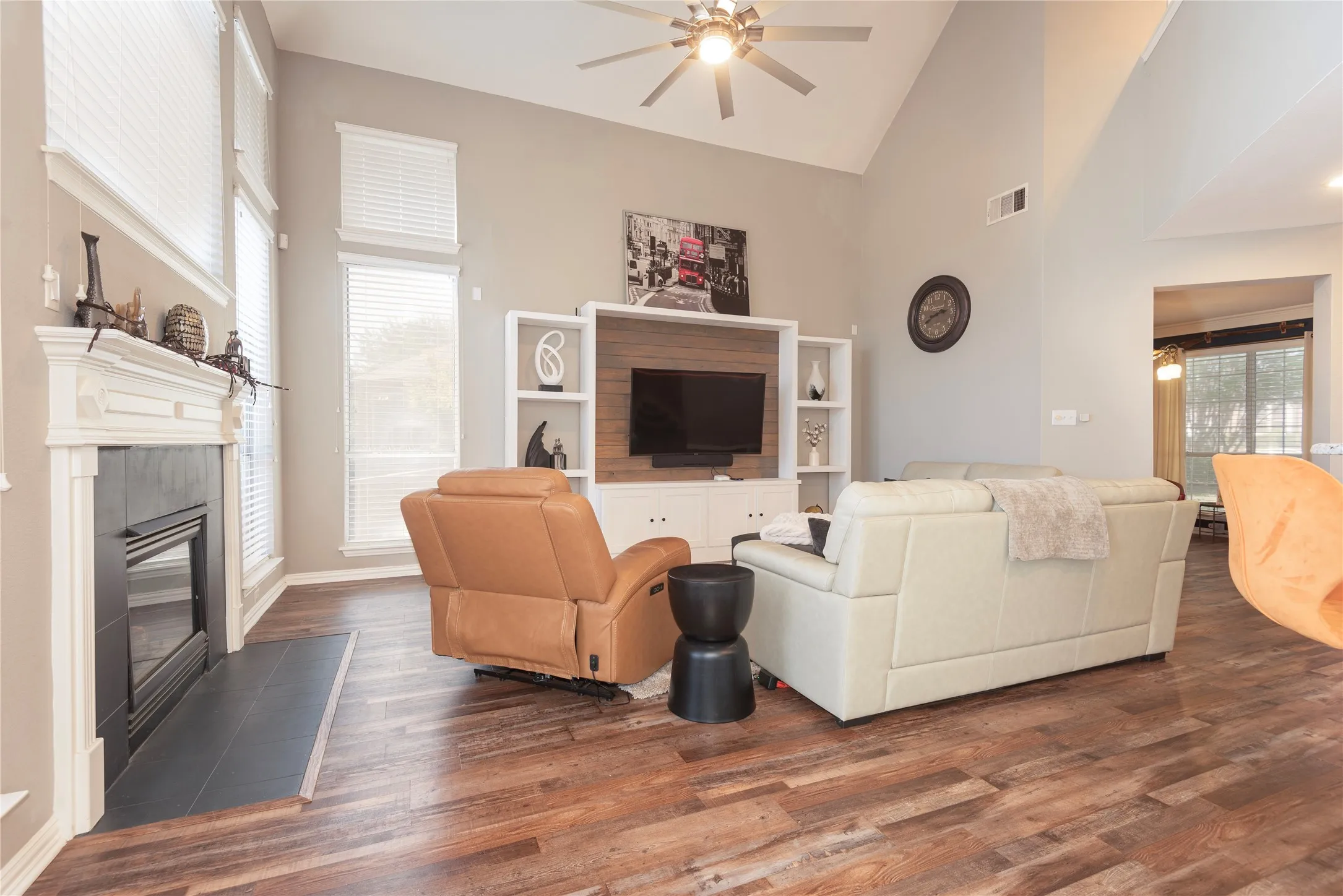 updated flooring throughout!