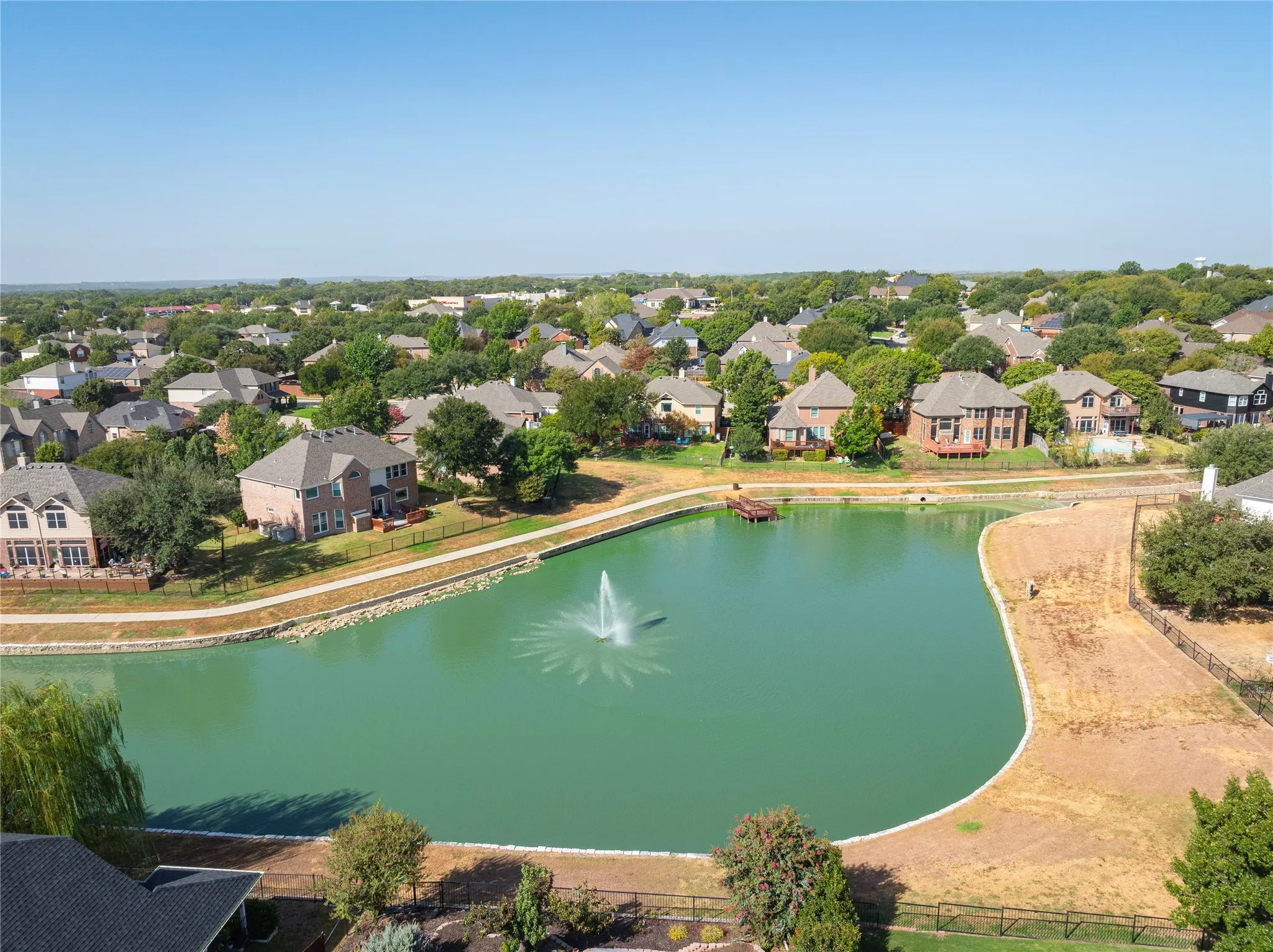 Single Family Residence For Sale in Denton County , 3013 Osage Lane, Denton, Texas 76210, 4 Bedroom, 4 Bathroom, 2 Garage spaces, 2,895 Sqft, built in 2000, mls#21358571, Real Estate Agent in Denton, Homes For Sale in Denton county, Homes For Sale in Denton, Realtor in Denton Texas, Real Estate Brokerage Independent Realty Texas, Luminita Cordes Realtor