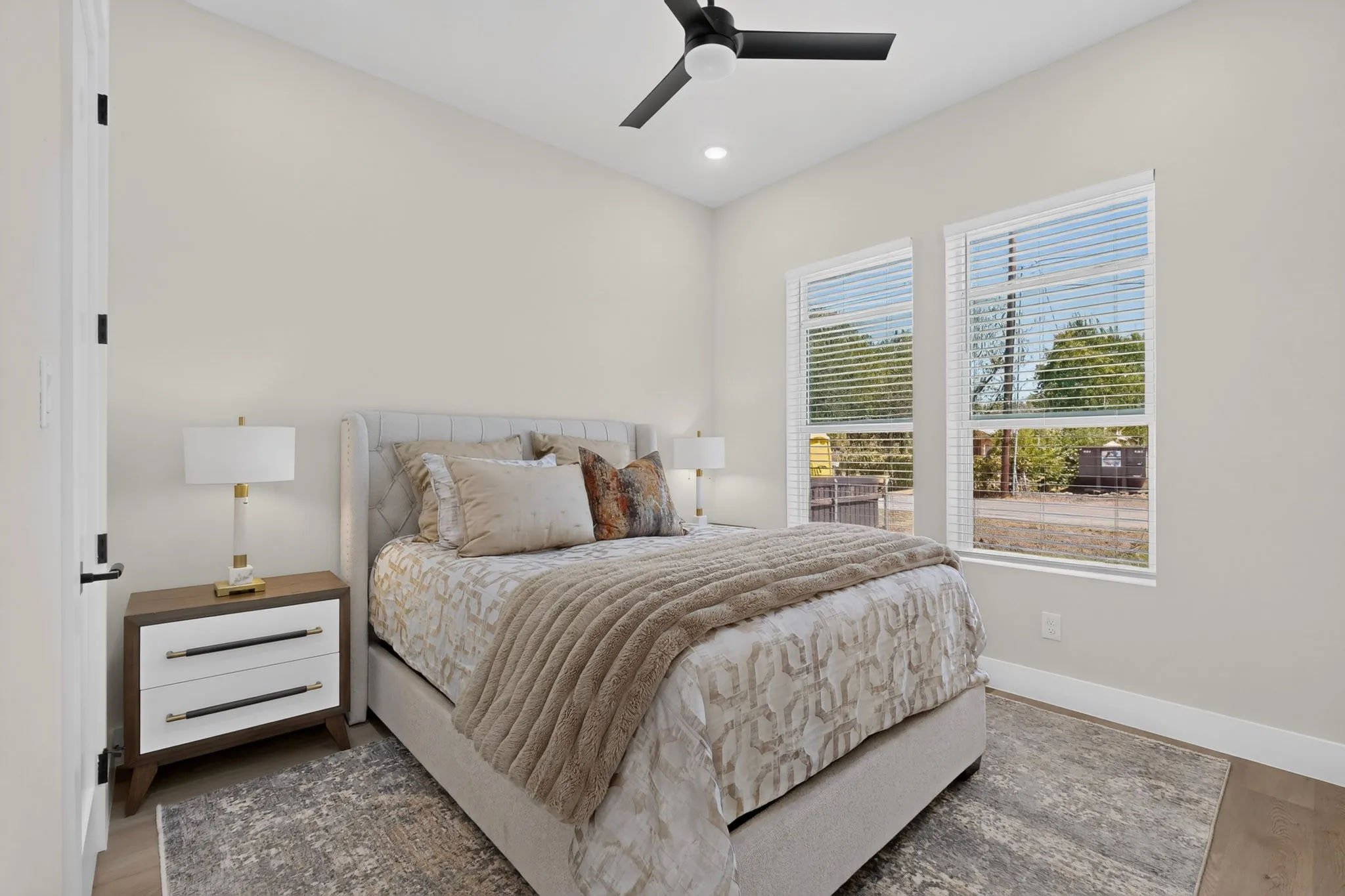 Single Family Residence For Sale in Dallas County , 3325 Hammerly Drive, Dallas, Texas 75212, 5 Bedroom, 4 Bathroom, 2 Garage spaces, 3,410 Sqft, built in 2026, mls#21390203, Real Estate Agent in Dallas, Homes For Sale in Dallas county, Homes For Sale in Dallas, Realtor in Dallas Texas, Real Estate Brokerage Independent Realty Texas, Luminita Cordes Realtor