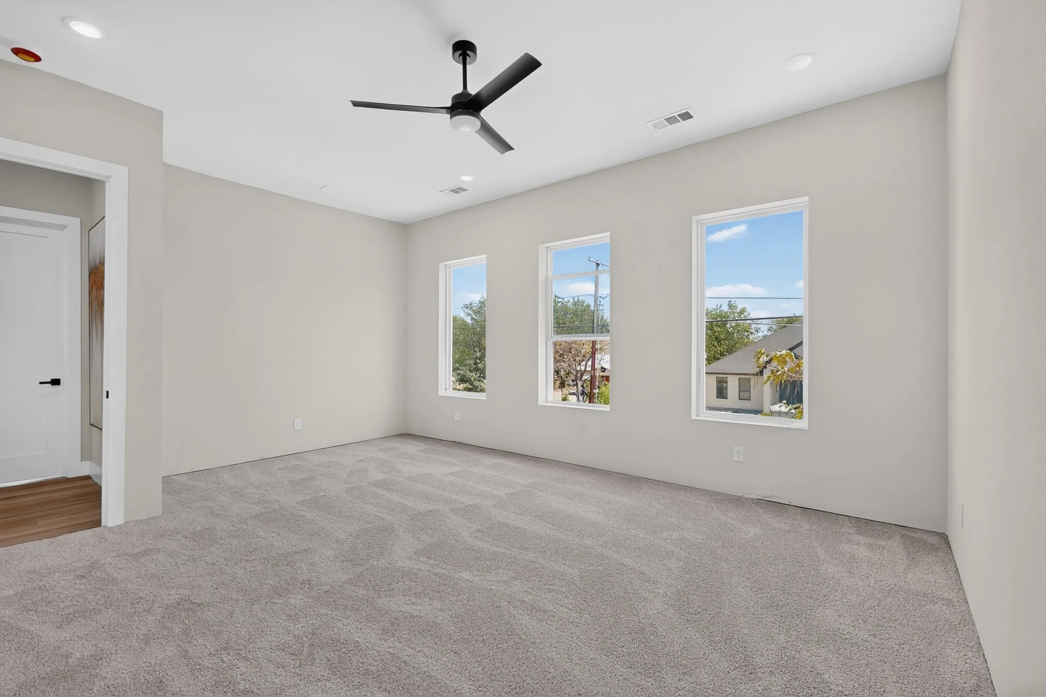 Single Family Residence For Sale in Dallas County , 3325 Hammerly Drive, Dallas, Texas 75212, 5 Bedroom, 4 Bathroom, 2 Garage spaces, 3,410 Sqft, built in 2026, mls#21390203, Real Estate Agent in Dallas, Homes For Sale in Dallas county, Homes For Sale in Dallas, Realtor in Dallas Texas, Real Estate Brokerage Independent Realty Texas, Luminita Cordes Realtor