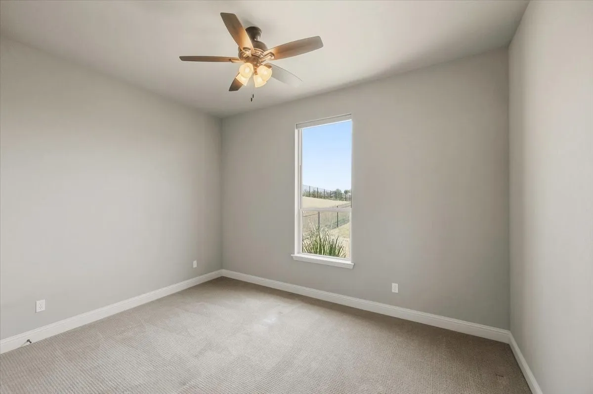 Single Family Residence For Sale in Tarrant County , 12233 Bella Palazzo Drive, Fort Worth, Texas 76126, 4 Bedroom, 3 Bathroom, 3 Garage spaces, 3,348 Sqft, built in 2014, mls#21389801, Real Estate Agent in Fort Worth, Homes For Sale in Tarrant county, Homes For Sale in Fort Worth, Realtor in Fort Worth Texas, Real Estate Brokerage Independent Realty Texas, Luminita Cordes Realtor