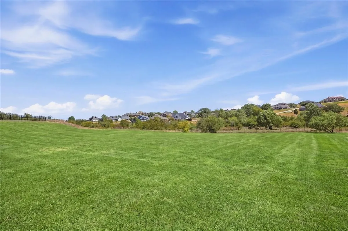 Single Family Residence For Sale in Tarrant County , 12233 Bella Palazzo Drive, Fort Worth, Texas 76126, 4 Bedroom, 3 Bathroom, 3 Garage spaces, 3,348 Sqft, built in 2014, mls#21389801, Real Estate Agent in Fort Worth, Homes For Sale in Tarrant county, Homes For Sale in Fort Worth, Realtor in Fort Worth Texas, Real Estate Brokerage Independent Realty Texas, Luminita Cordes Realtor