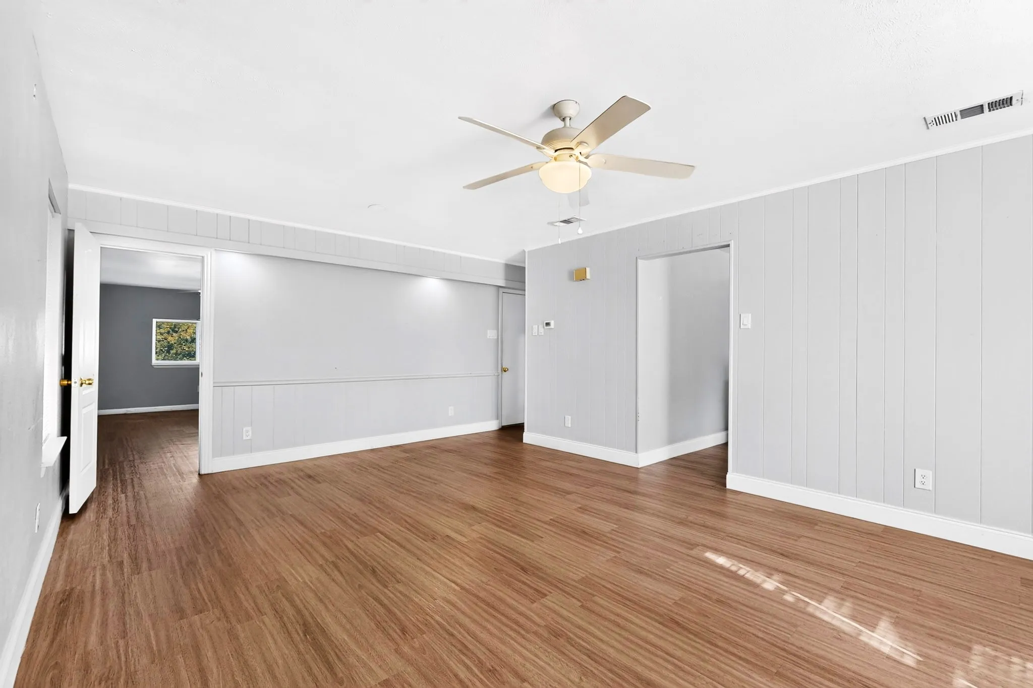 1427 view into living room from fireplace