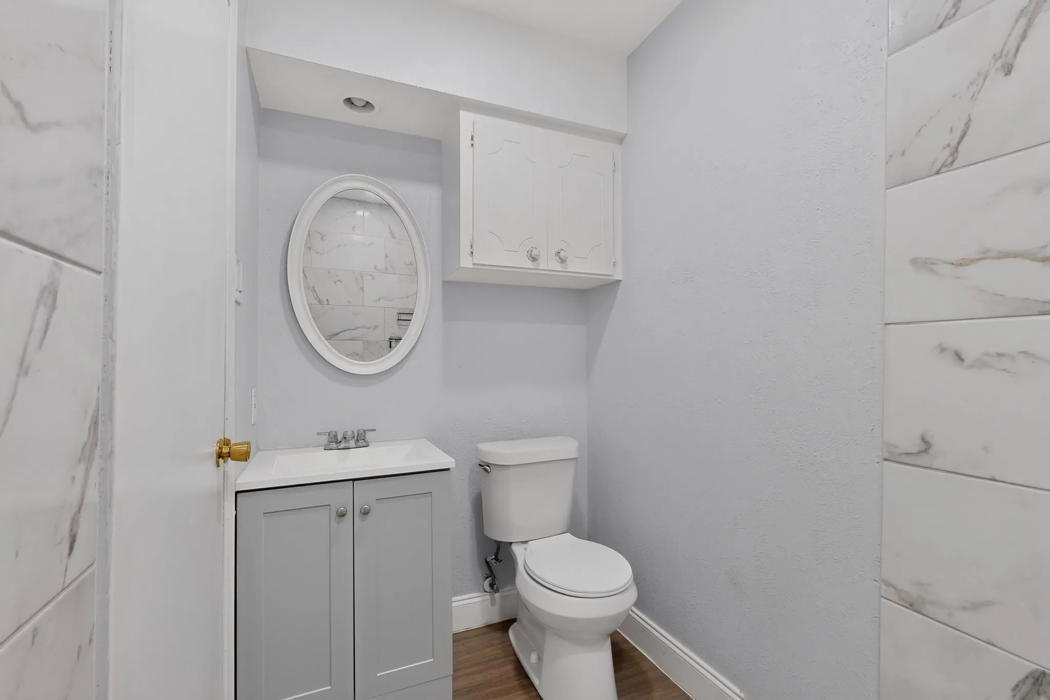 1427 full bathroom downstairs