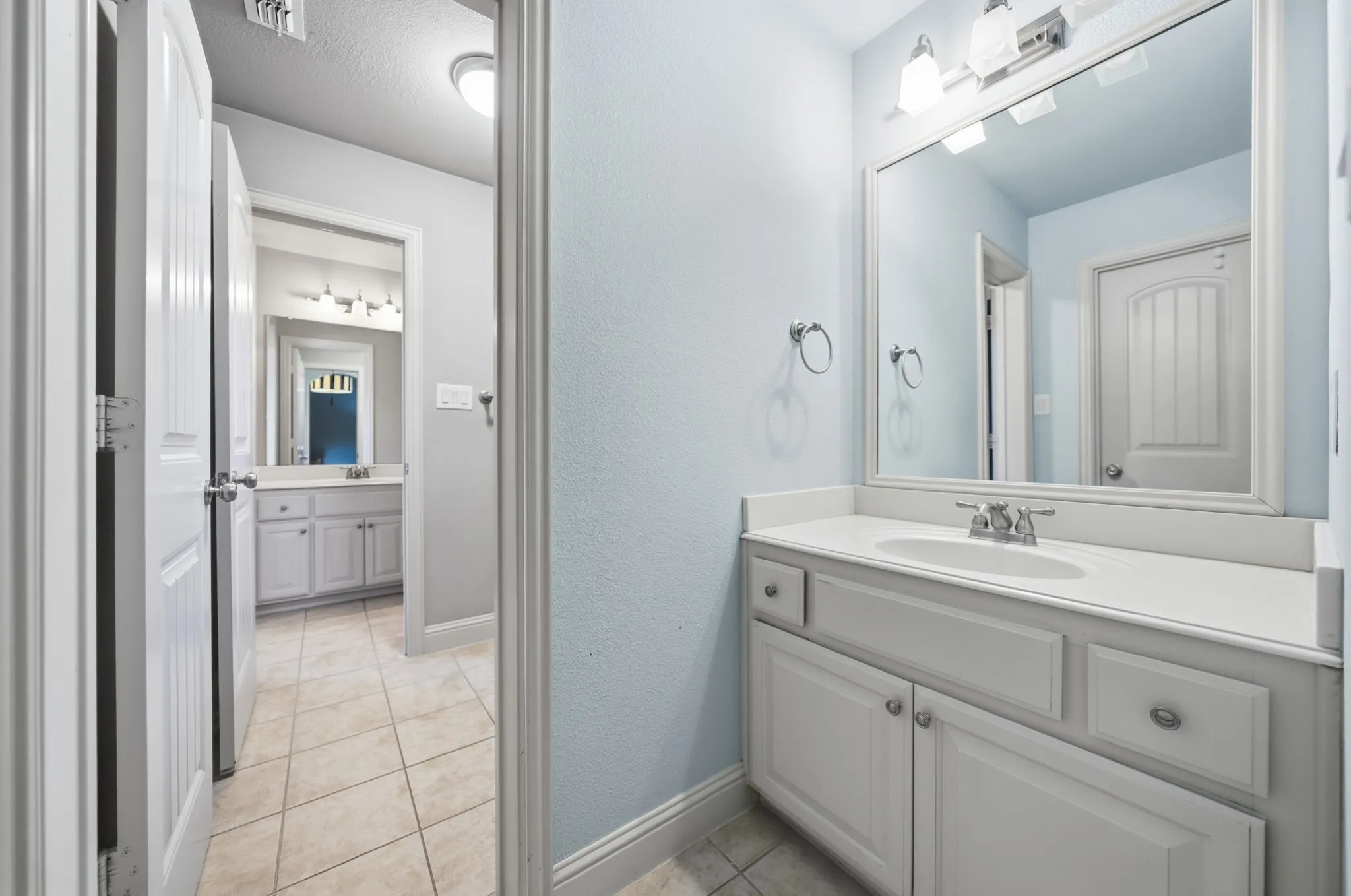 Single Family Residence For Rent in Collin County , 11524 Seaside Lane, Frisco, Texas 75035, 5 Bedroom, 4 Bathroom, 3 Garage spaces, 4,542 Sqft, built in 2007, mls#21390198, Real Estate Agent in Frisco, Homes For Rent in Collin county, Homes For Rent in Frisco, Realtor in Frisco Texas, Real Estate Brokerage Independent Realty Texas, Luminita Cordes Realtor