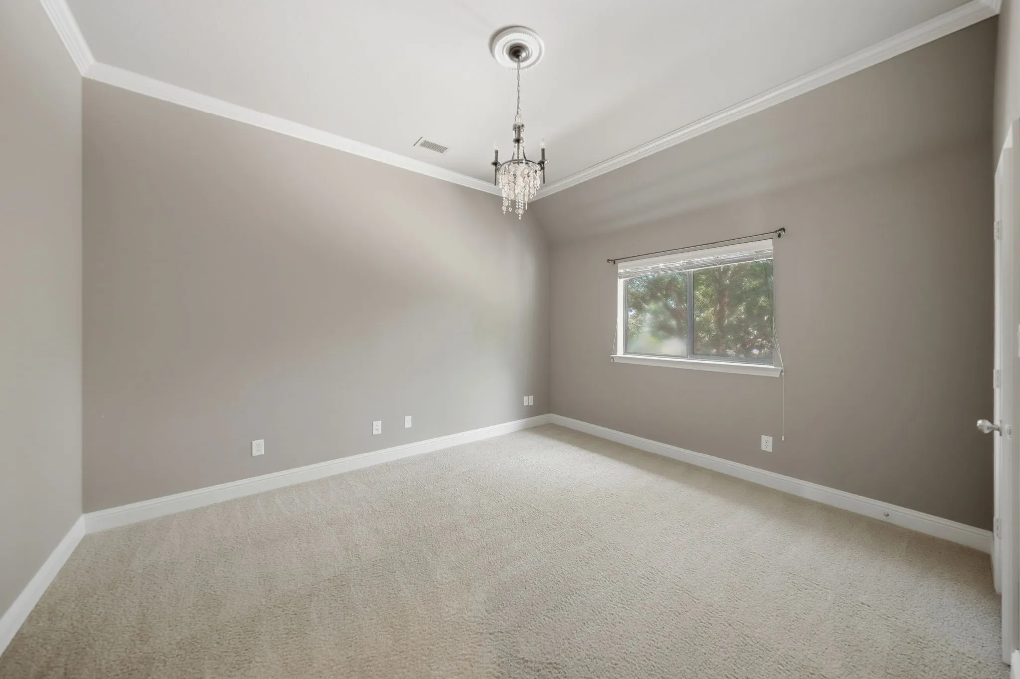Single Family Residence For Rent in Collin County , 11524 Seaside Lane, Frisco, Texas 75035, 5 Bedroom, 4 Bathroom, 3 Garage spaces, 4,542 Sqft, built in 2007, mls#21390198, Real Estate Agent in Frisco, Homes For Rent in Collin county, Homes For Rent in Frisco, Realtor in Frisco Texas, Real Estate Brokerage Independent Realty Texas, Luminita Cordes Realtor