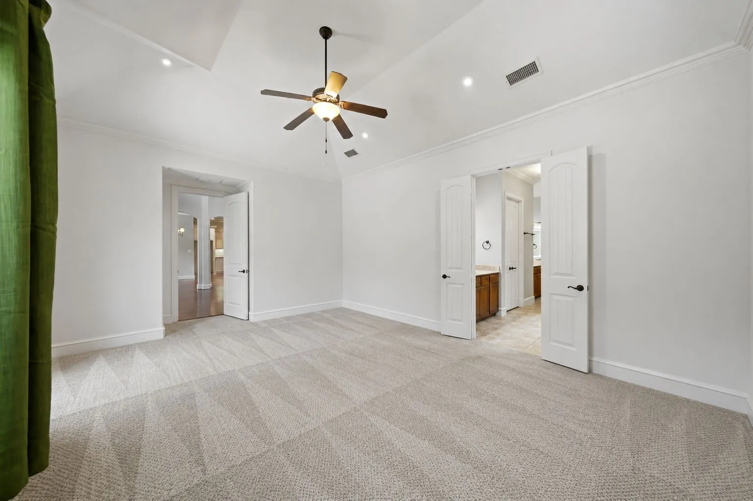 Single Family Residence For Rent in Collin County , 11524 Seaside Lane, Frisco, Texas 75035, 5 Bedroom, 4 Bathroom, 3 Garage spaces, 4,542 Sqft, built in 2007, mls#21390198, Real Estate Agent in Frisco, Homes For Rent in Collin county, Homes For Rent in Frisco, Realtor in Frisco Texas, Real Estate Brokerage Independent Realty Texas, Luminita Cordes Realtor