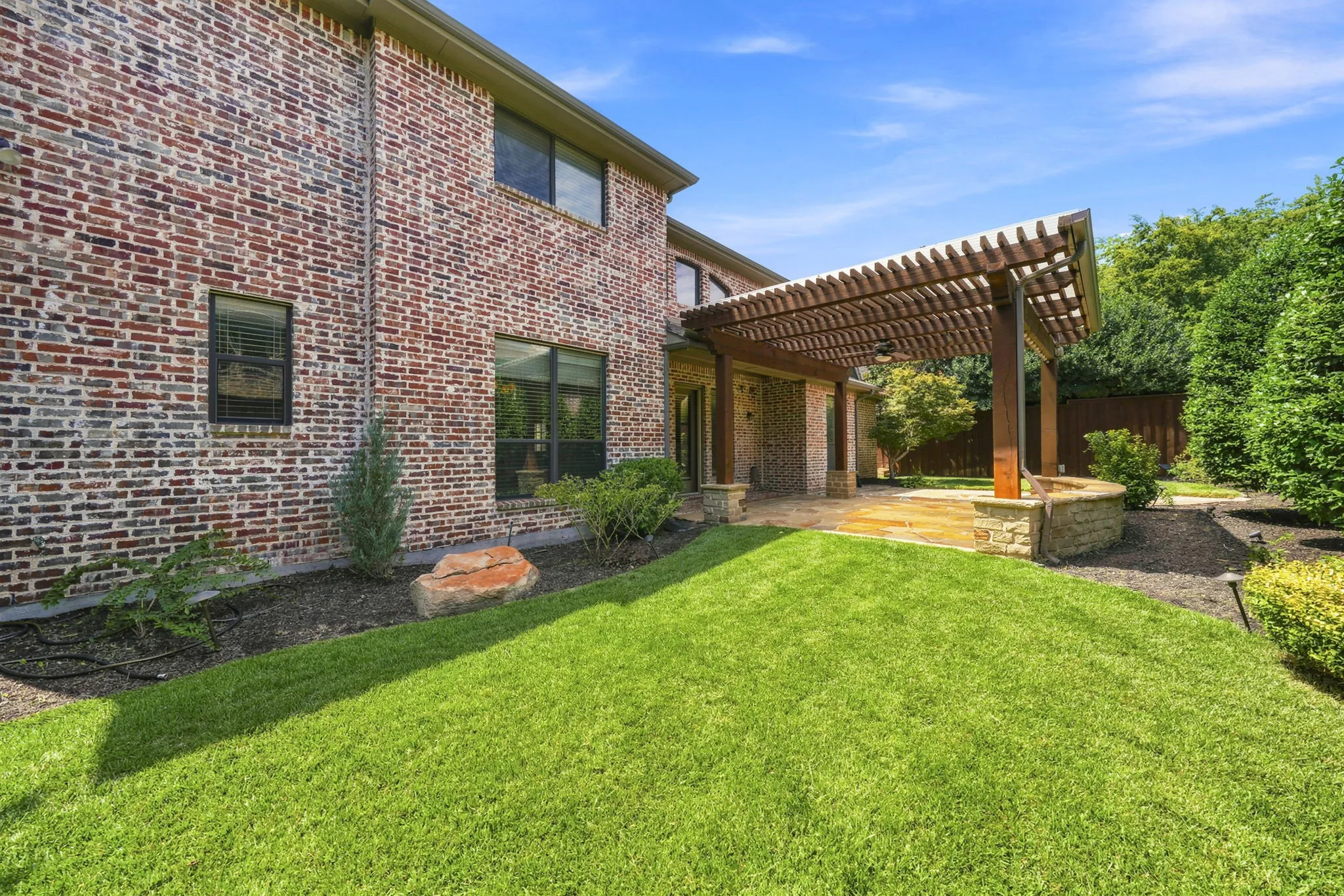 Single Family Residence For Rent in Collin County , 11524 Seaside Lane, Frisco, Texas 75035, 5 Bedroom, 4 Bathroom, 3 Garage spaces, 4,542 Sqft, built in 2007, mls#21390198, Real Estate Agent in Frisco, Homes For Rent in Collin county, Homes For Rent in Frisco, Realtor in Frisco Texas, Real Estate Brokerage Independent Realty Texas, Luminita Cordes Realtor