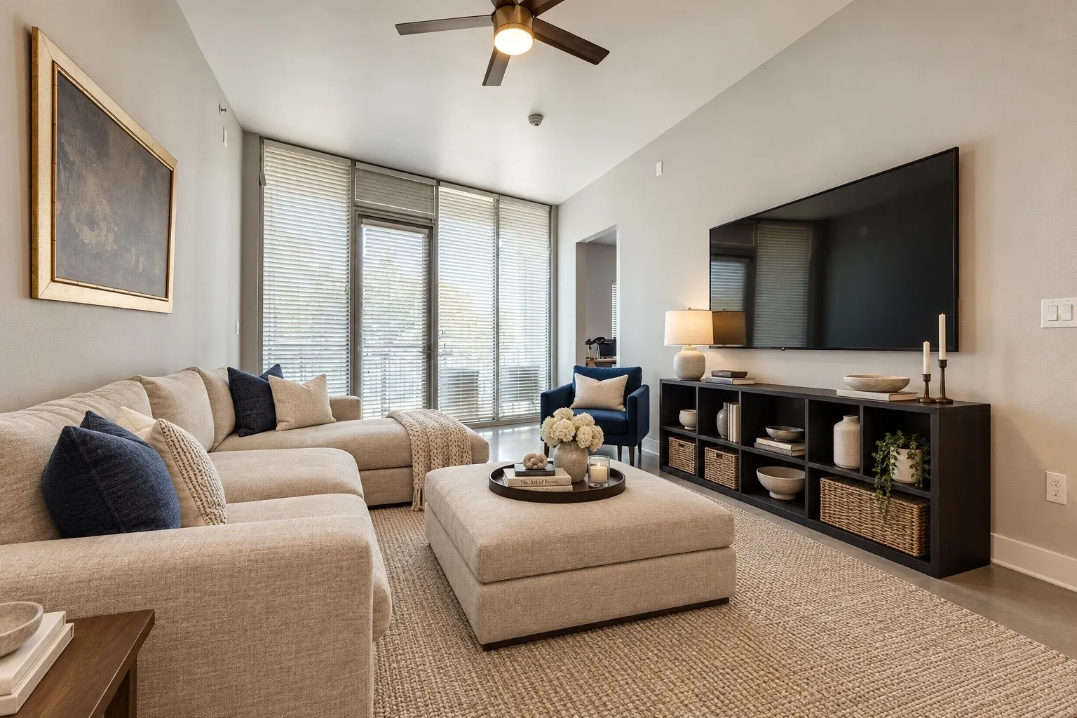 Condominium For Rent in Dallas County , 2950 Mckinney Avenue 210, Dallas, Texas 75024, 1 Bedroom, 2 Bathroom, Garage spaces, 1,025 Sqft, built in 2006, mls#21389937, Real Estate Agent in Dallas, Homes For Rent in Dallas county, Homes For Rent in Dallas, Realtor in Dallas Texas, Real Estate Brokerage Independent Realty Texas, Luminita Cordes Realtor