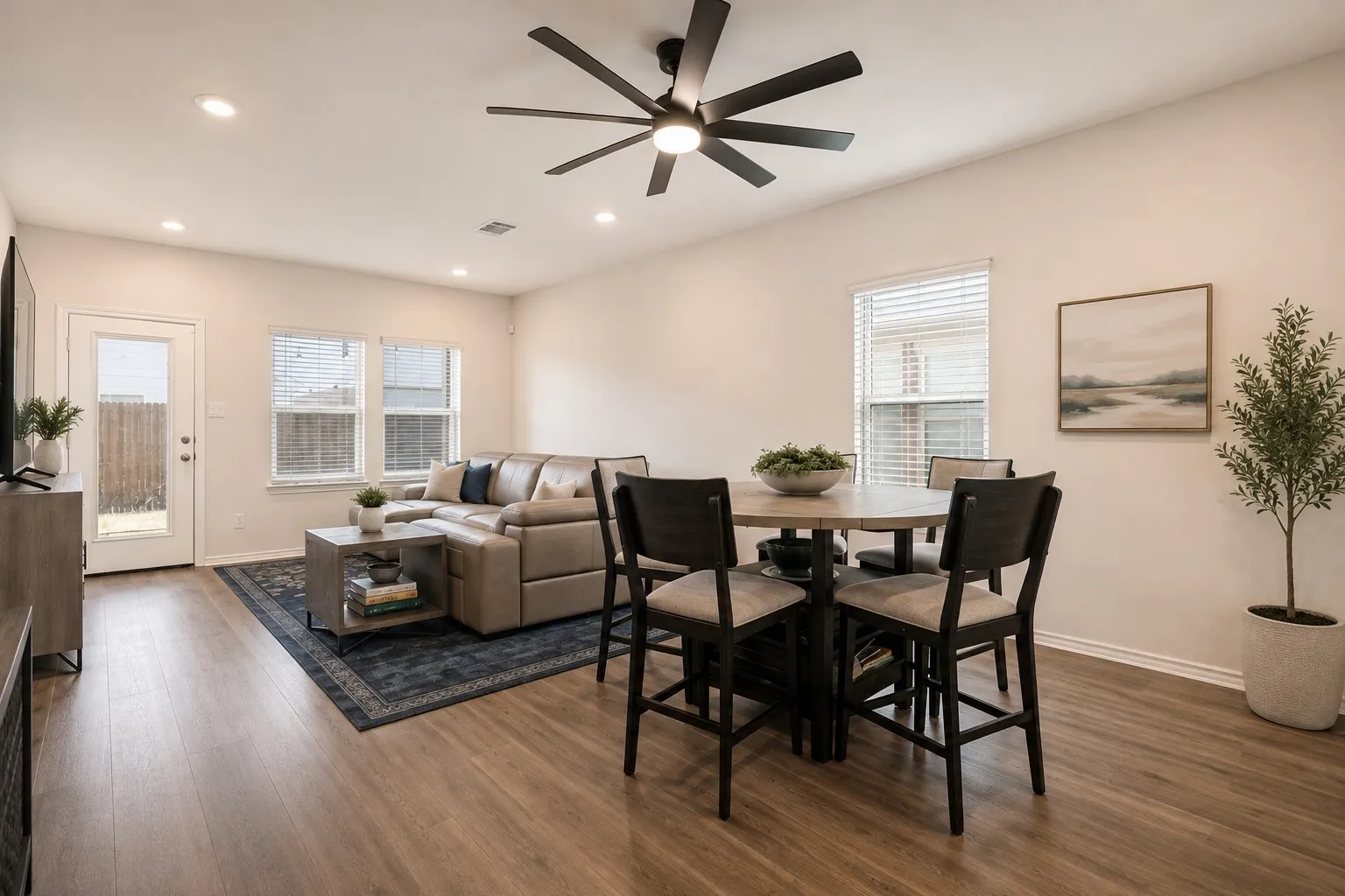 Single Family Residence For Rent in Hunt County , 822 Shear Drive, Royse City, Texas 75189, 4 Bedroom, 3 Bathroom, 2 Garage spaces, 2,084 Sqft, built in 2024, mls#21390176, Real Estate Agent in Royse City, Homes For Rent in Hunt county, Homes For Rent in Royse City, Realtor in Royse City Texas, Real Estate Brokerage Independent Realty Texas, Luminita Cordes Realtor