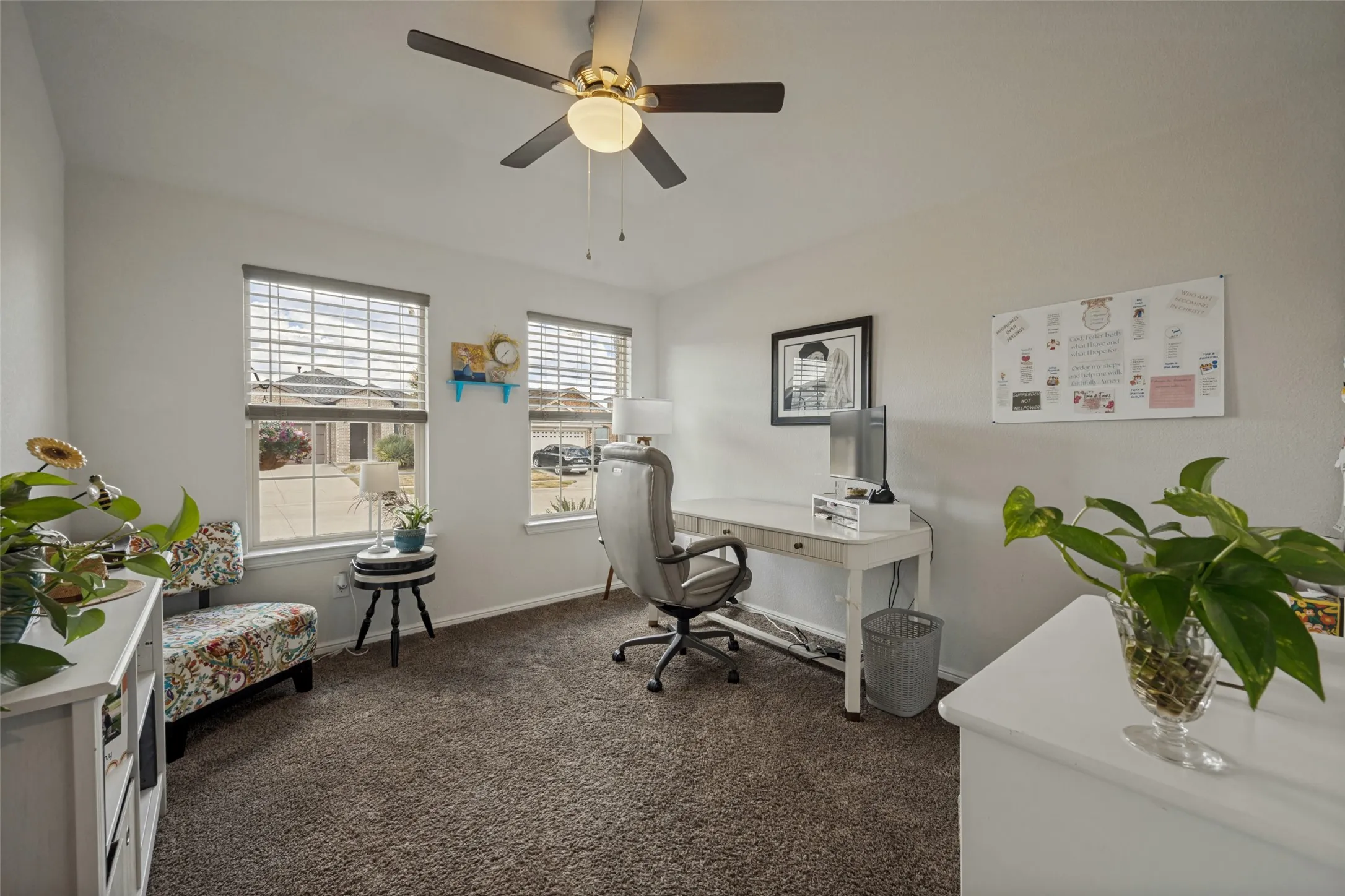 Single Family Residence For Sale in Tarrant County , 4733 Feltleaf Avenue, Fort Worth, Texas 76036, 5 Bedroom, 2 Bathroom, 2 Garage spaces, 2,154 Sqft, built in 2019, mls#21387338, Real Estate Agent in Fort Worth, Homes For Sale in Tarrant county, Homes For Sale in Fort Worth, Realtor in Fort Worth Texas, Real Estate Brokerage Independent Realty Texas, Luminita Cordes Realtor
