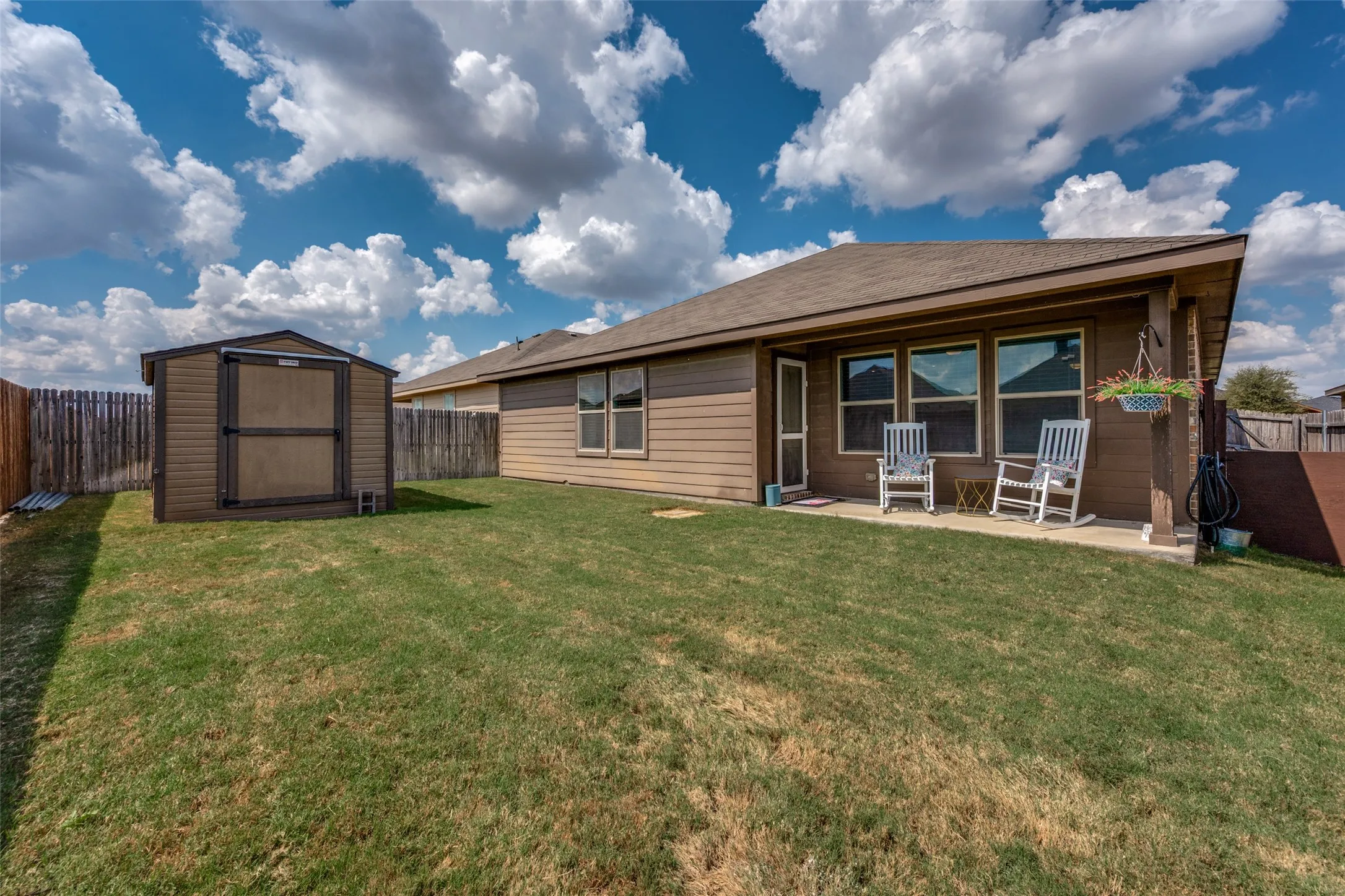 Single Family Residence For Sale in Tarrant County , 4733 Feltleaf Avenue, Fort Worth, Texas 76036, 5 Bedroom, 2 Bathroom, 2 Garage spaces, 2,154 Sqft, built in 2019, mls#21387338, Real Estate Agent in Fort Worth, Homes For Sale in Tarrant county, Homes For Sale in Fort Worth, Realtor in Fort Worth Texas, Real Estate Brokerage Independent Realty Texas, Luminita Cordes Realtor
