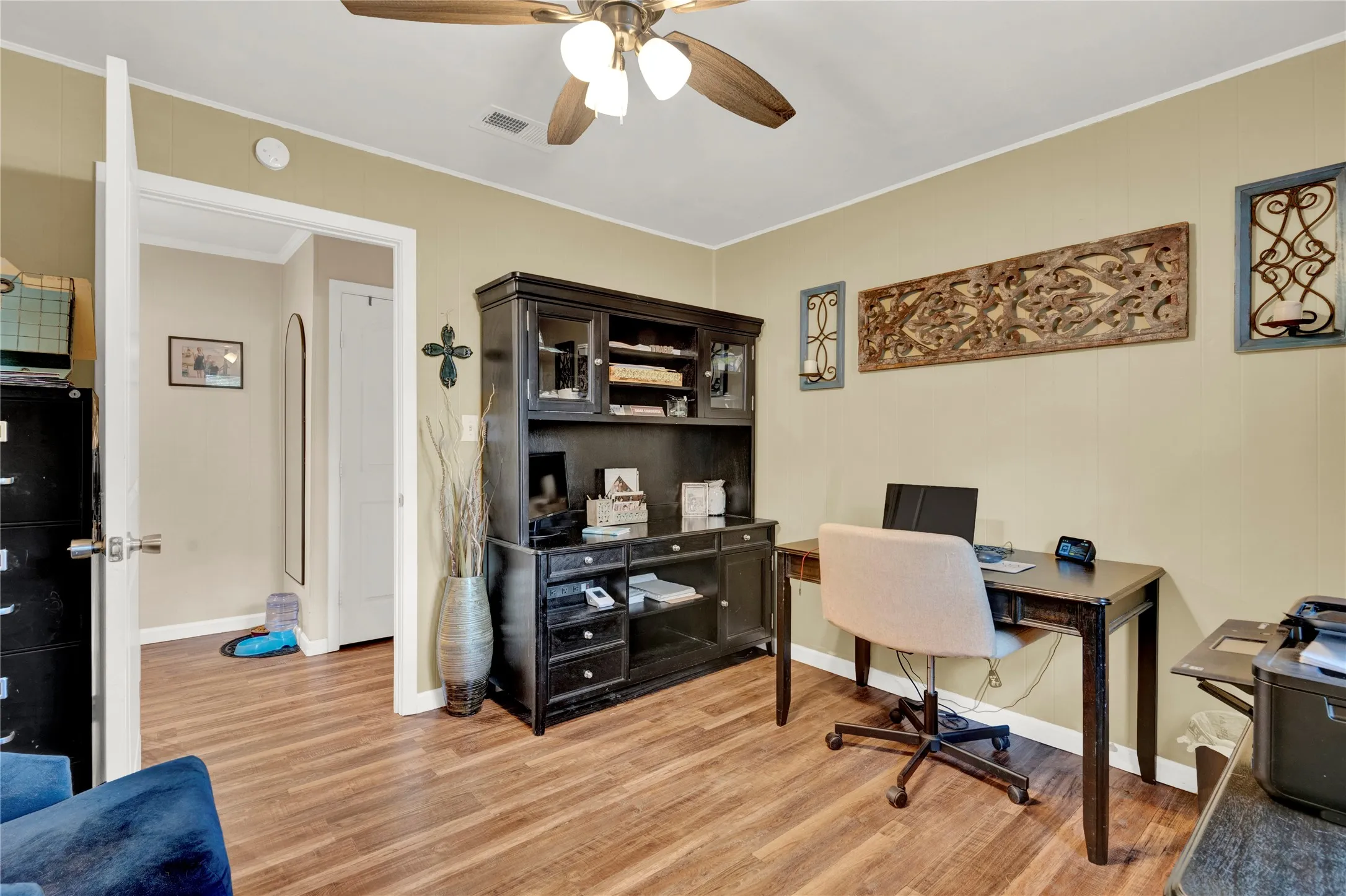 Single Family Residence For Sale in Limestone County , 354 Lcr Redbud A, Mexia, Texas 76667, 3 Bedroom, 2 Bathroom, Garage spaces, 1,524 Sqft, built in 1983, mls#21385118, Real Estate Agent in Mexia, Homes For Sale in Limestone county, Homes For Sale in Mexia, Realtor in Mexia Texas, Real Estate Brokerage Independent Realty Texas, Luminita Cordes Realtor