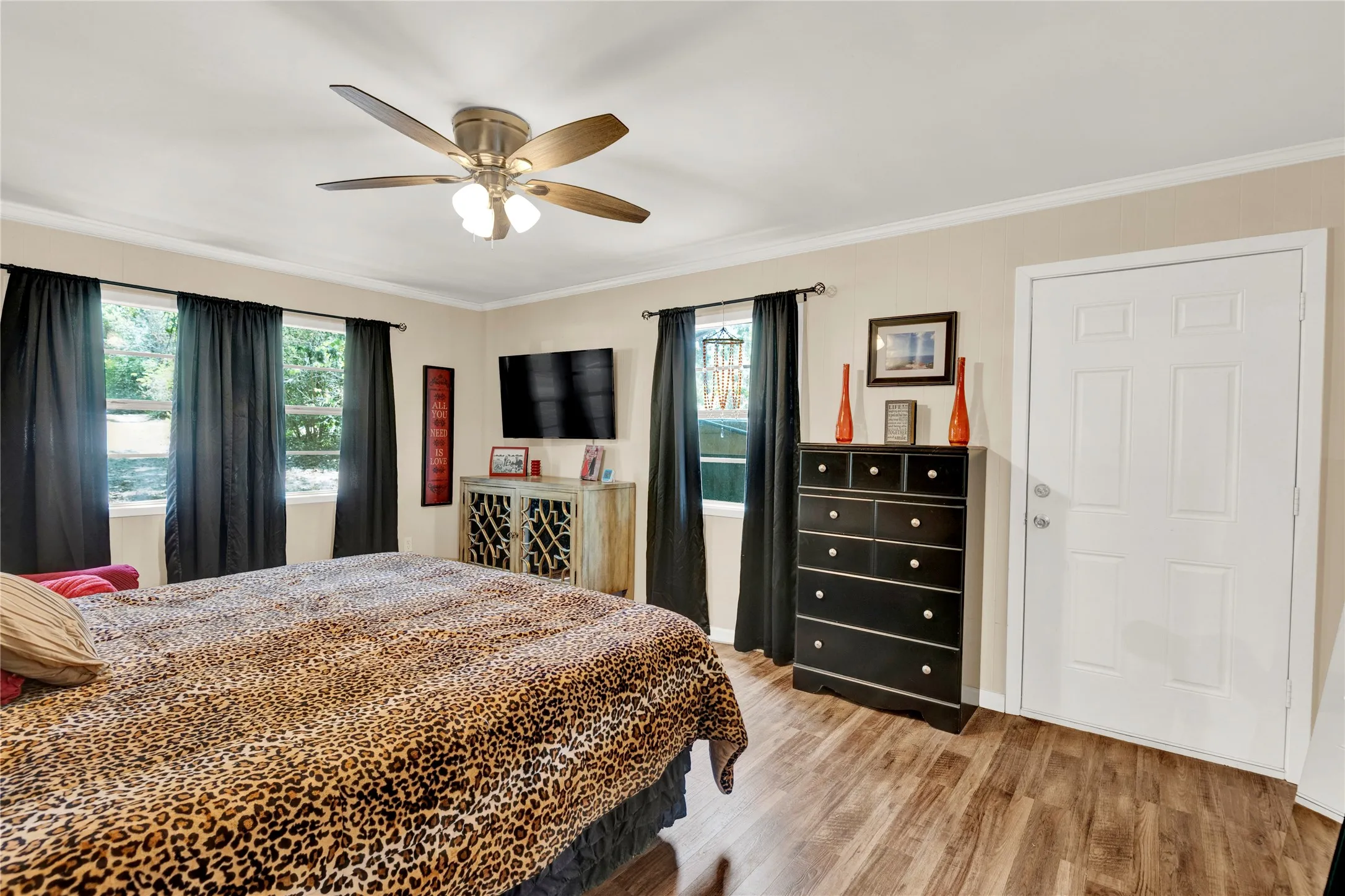Single Family Residence For Sale in Limestone County , 354 Lcr Redbud A, Mexia, Texas 76667, 3 Bedroom, 2 Bathroom, Garage spaces, 1,524 Sqft, built in 1983, mls#21385118, Real Estate Agent in Mexia, Homes For Sale in Limestone county, Homes For Sale in Mexia, Realtor in Mexia Texas, Real Estate Brokerage Independent Realty Texas, Luminita Cordes Realtor
