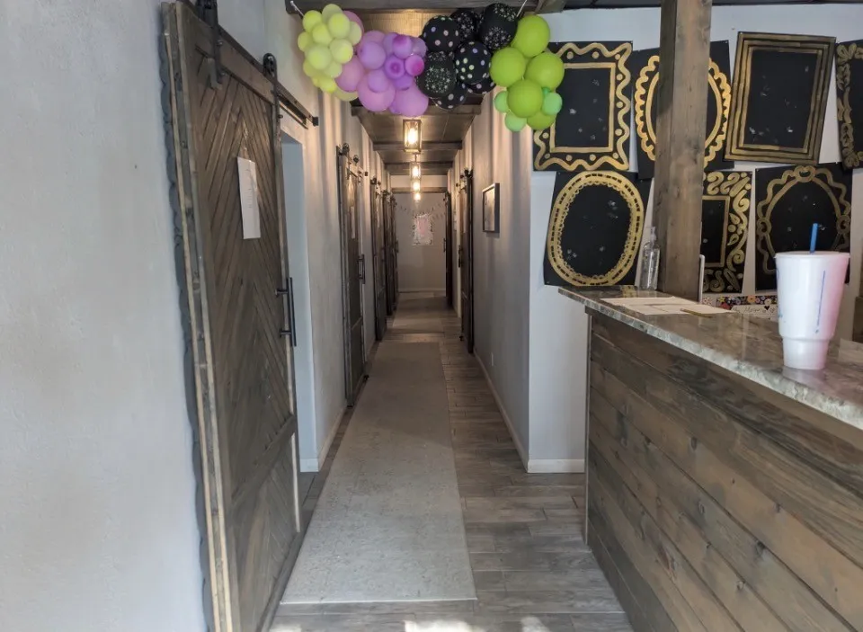 Retail For Sale in Gregg County , 208 N Fredonia Street, Longview, Texas 75601, 0, 0, Garage spaces, 0 Sqft, built in 1973, mls#21389520, Real Estate Agent in Longview, Homes For Sale in Gregg county, Homes For Sale in Longview, Realtor in Longview Texas, Real Estate Brokerage Independent Realty Texas, Luminita Cordes Realtor