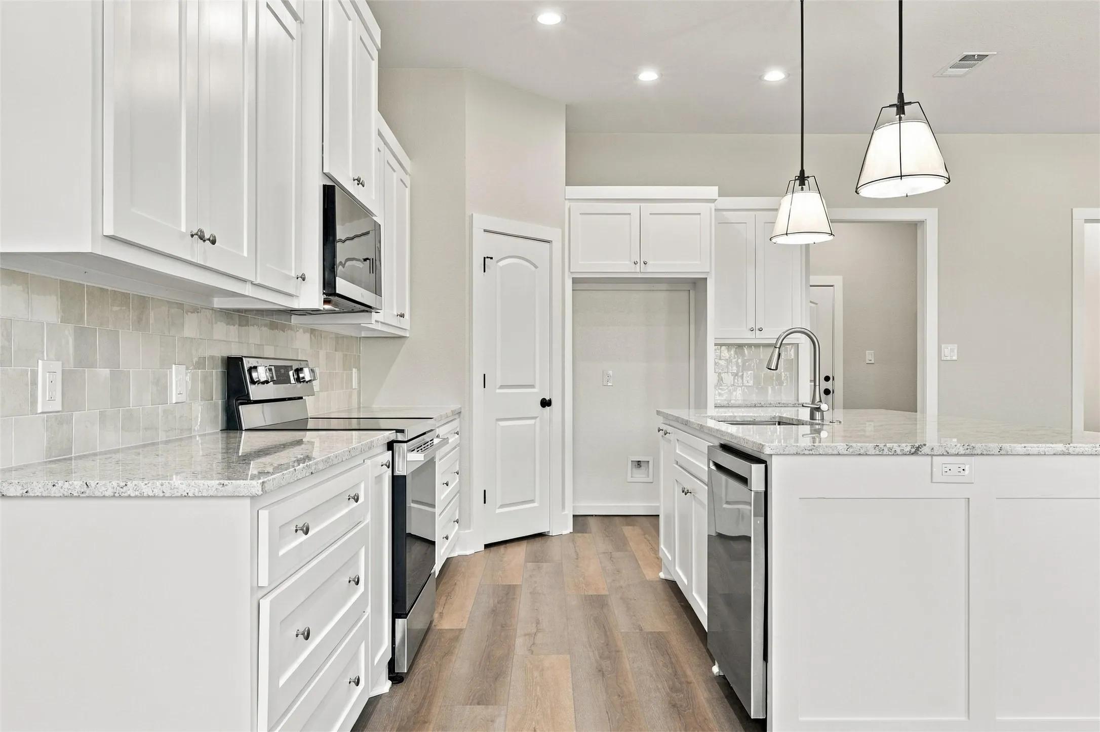 Single Family Residence For Sale in Bosque County , 96 N Seventh, Valley Mills, Texas 76689, 3 Bedroom, 2 Bathroom, 2 Garage spaces, 1,515 Sqft, built in 2026, mls#21390228, Real Estate Agent in Valley Mills, Homes For Sale in Bosque county, Homes For Sale in Valley Mills, Realtor in Valley Mills Texas, Real Estate Brokerage Independent Realty Texas, Luminita Cordes Realtor