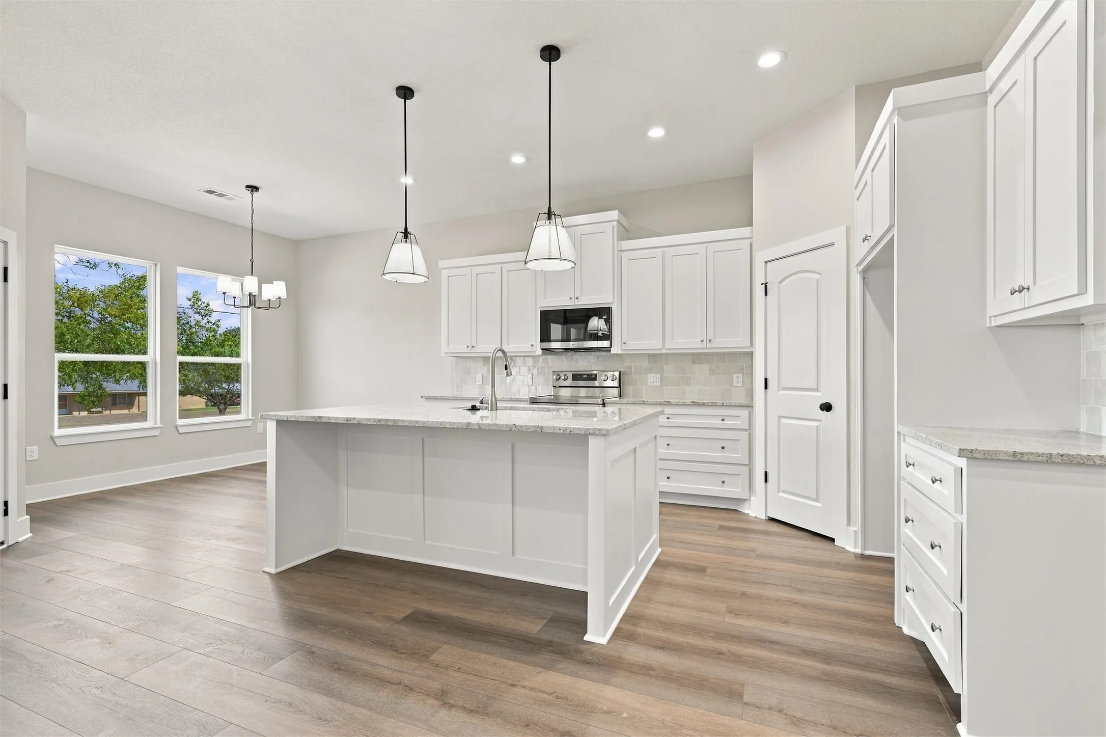 Single Family Residence For Sale in Bosque County , 96 N Seventh, Valley Mills, Texas 76689, 3 Bedroom, 2 Bathroom, 2 Garage spaces, 1,515 Sqft, built in 2026, mls#21390228, Real Estate Agent in Valley Mills, Homes For Sale in Bosque county, Homes For Sale in Valley Mills, Realtor in Valley Mills Texas, Real Estate Brokerage Independent Realty Texas, Luminita Cordes Realtor