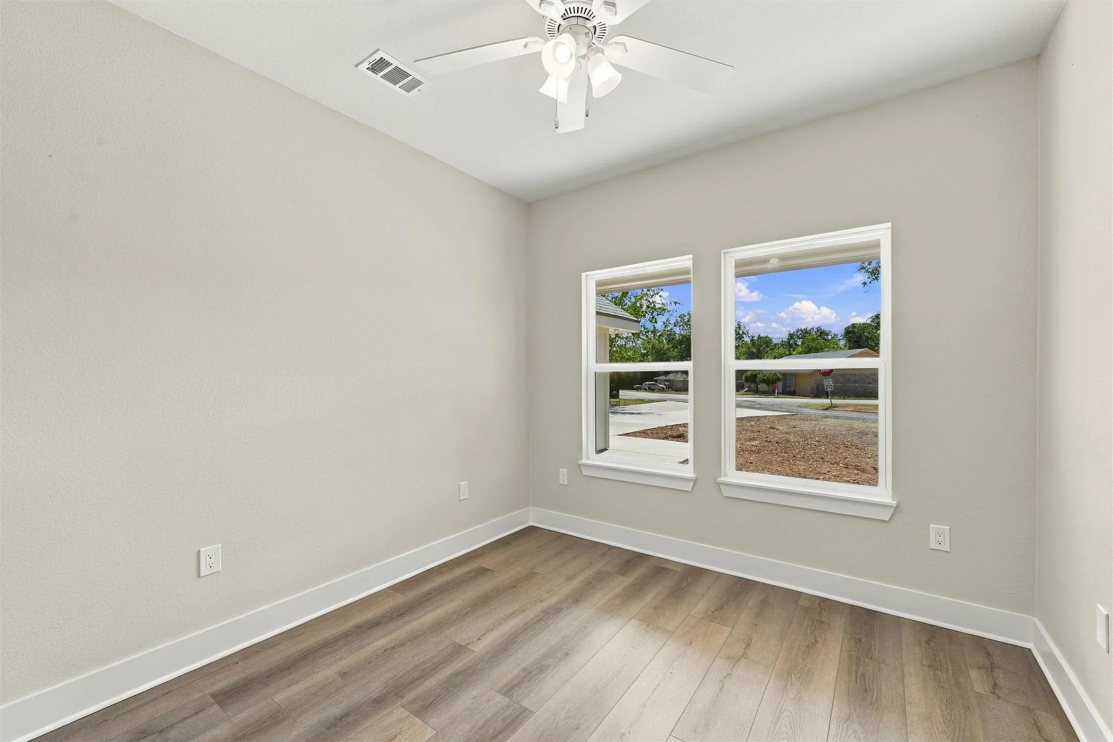 Single Family Residence For Sale in Bosque County , 96 N Seventh, Valley Mills, Texas 76689, 3 Bedroom, 2 Bathroom, 2 Garage spaces, 1,515 Sqft, built in 2026, mls#21390228, Real Estate Agent in Valley Mills, Homes For Sale in Bosque county, Homes For Sale in Valley Mills, Realtor in Valley Mills Texas, Real Estate Brokerage Independent Realty Texas, Luminita Cordes Realtor