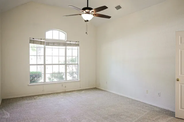 Single Family Residence For Sale in Denton County , 9244 WICHITA Trail, Frisco, Texas 75034, 3 Bedroom, 2 Bathroom, 2 Garage spaces, 2,193 Sqft, built in 1998, mls#21389433, Real Estate Agent in Frisco, Homes For Sale in Denton county, Homes For Sale in Frisco, Realtor in Frisco Texas, Real Estate Brokerage Independent Realty Texas, Luminita Cordes Realtor