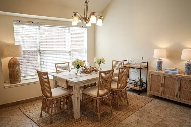 Single Family Residence For Sale in Denton County , 9244 WICHITA Trail, Frisco, Texas 75034, 3 Bedroom, 2 Bathroom, 2 Garage spaces, 2,193 Sqft, built in 1998, mls#21389433, Real Estate Agent in Frisco, Homes For Sale in Denton county, Homes For Sale in Frisco, Realtor in Frisco Texas, Real Estate Brokerage Independent Realty Texas, Luminita Cordes Realtor