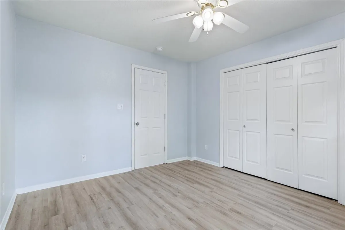 Single Family Residence For Sale in Mc Lennan County , 1212 Spring Street, Waco, Texas 76704, 2 Bedroom, 1 Bathroom, 1 Garage spaces, 912 Sqft, built in 2003, mls#21388325, Real Estate Agent in Waco, Homes For Sale in Mc Lennan county, Homes For Sale in Waco, Realtor in Waco Texas, Real Estate Brokerage Independent Realty Texas, Luminita Cordes Realtor