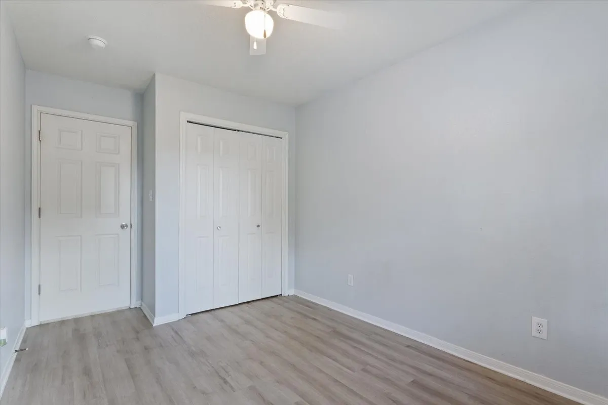 Single Family Residence For Sale in Mc Lennan County , 1212 Spring Street, Waco, Texas 76704, 2 Bedroom, 1 Bathroom, 1 Garage spaces, 912 Sqft, built in 2003, mls#21388325, Real Estate Agent in Waco, Homes For Sale in Mc Lennan county, Homes For Sale in Waco, Realtor in Waco Texas, Real Estate Brokerage Independent Realty Texas, Luminita Cordes Realtor