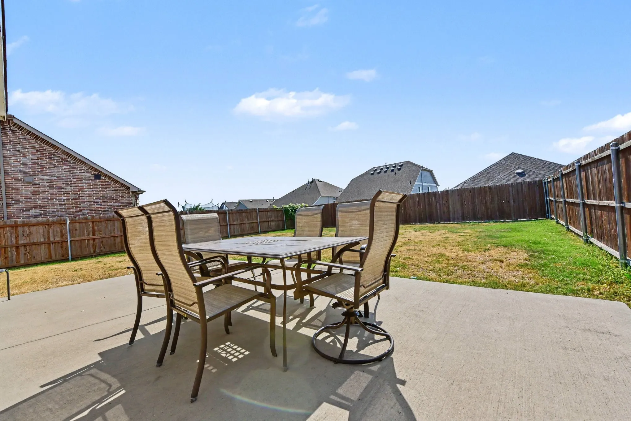 Single Family Residence For Sale in Rockwall County , 2150 Clear Branch Way, Royse City, Texas 75189, 5 Bedroom, 4 Bathroom, 2 Garage spaces, 2,490 Sqft, built in 2019, mls#21390240, Real Estate Agent in Royse City, Homes For Sale in Rockwall county, Homes For Sale in Royse City, Realtor in Royse City Texas, Real Estate Brokerage Independent Realty Texas, Luminita Cordes Realtor