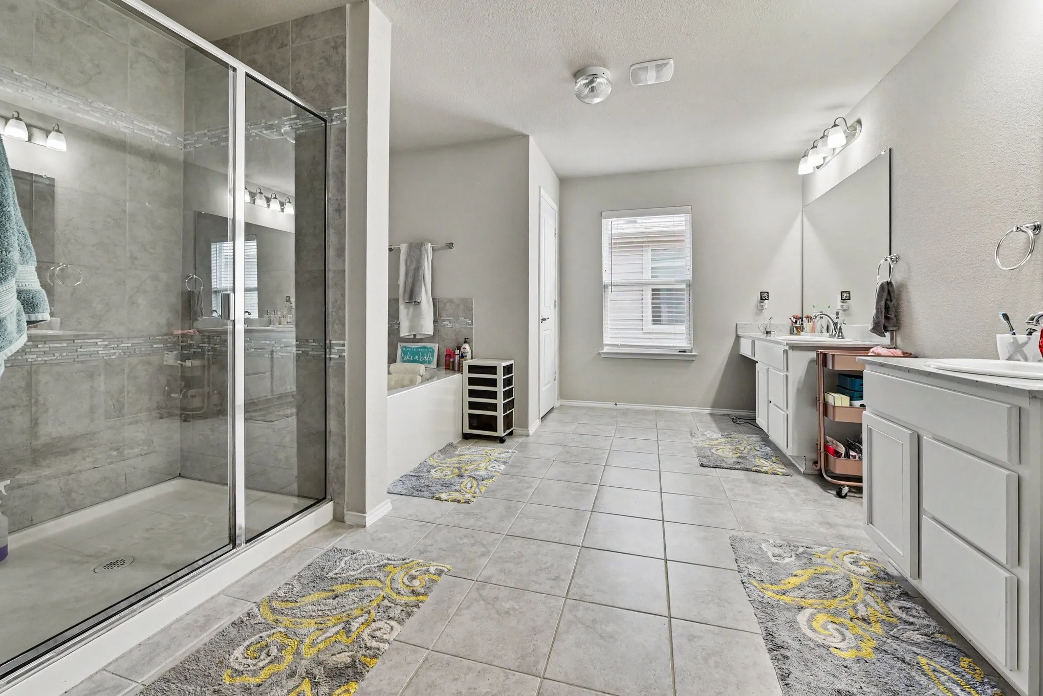 Single Family Residence For Sale in Rockwall County , 2150 Clear Branch Way, Royse City, Texas 75189, 5 Bedroom, 4 Bathroom, 2 Garage spaces, 2,490 Sqft, built in 2019, mls#21390240, Real Estate Agent in Royse City, Homes For Sale in Rockwall county, Homes For Sale in Royse City, Realtor in Royse City Texas, Real Estate Brokerage Independent Realty Texas, Luminita Cordes Realtor