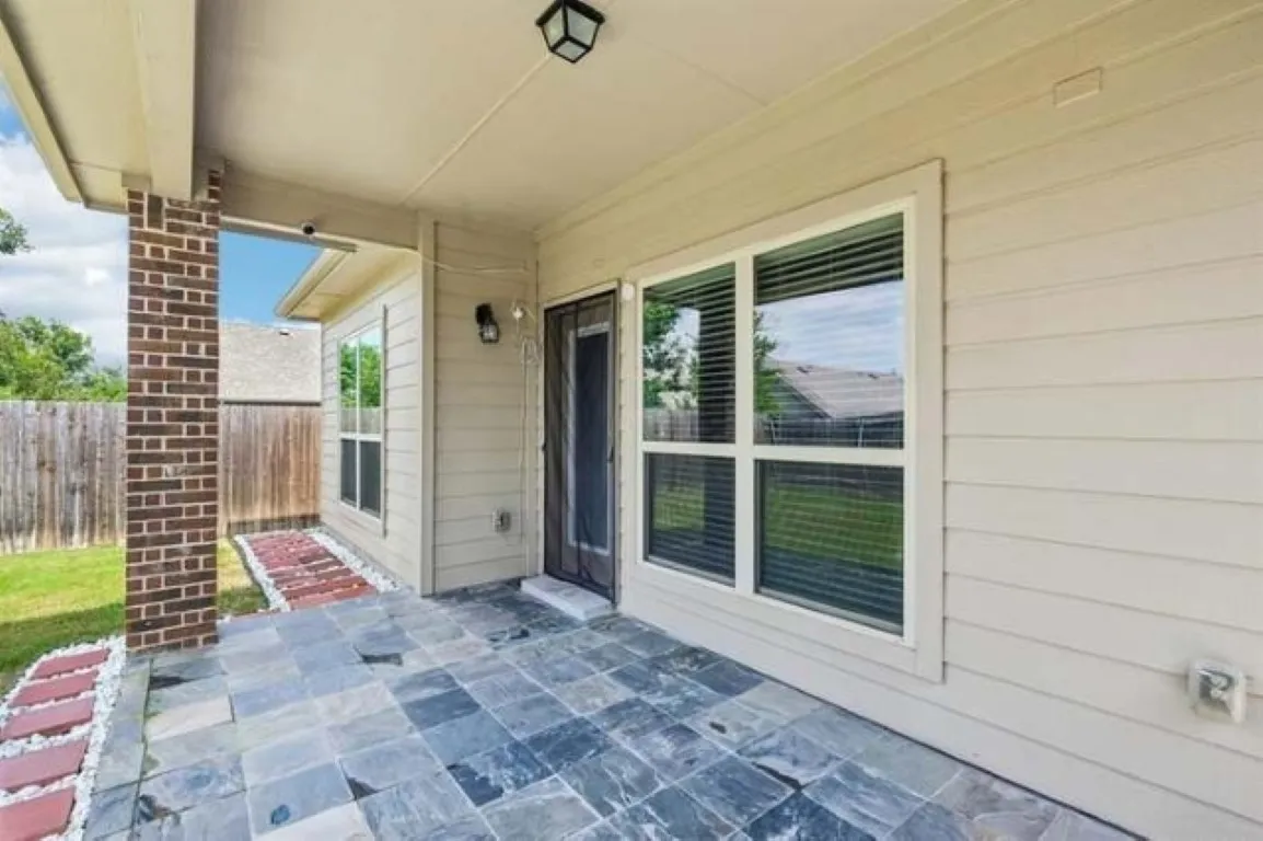 Single Family Residence For Rent in Collin County , 9920 Prairie Dog Lane, Mc Kinney, Texas 75071, 3 Bedroom, 3 Bathroom, Garage spaces, 2,223 Sqft, built in 2017, mls#21385102, Real Estate Agent in Mc Kinney, Homes For Rent in Collin county, Homes For Rent in Mc Kinney, Realtor in Mc Kinney Texas, Real Estate Brokerage Independent Realty Texas, Luminita Cordes Realtor