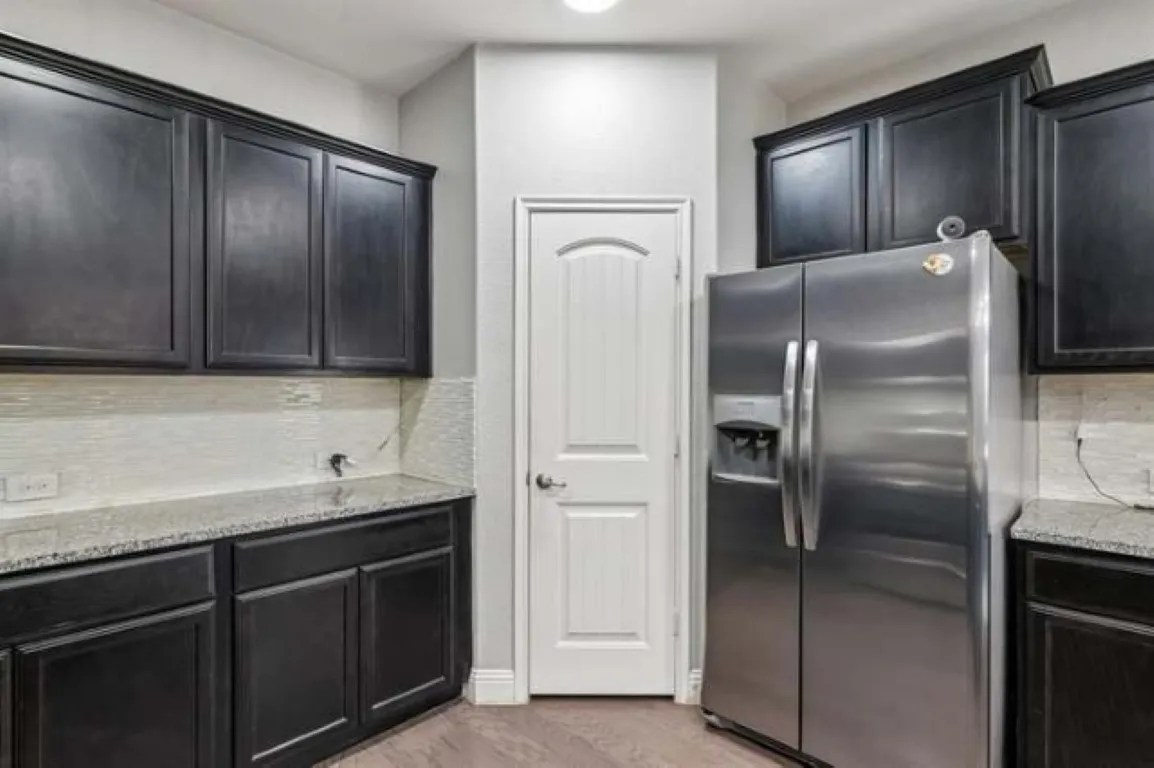 Single Family Residence For Rent in Collin County , 9920 Prairie Dog Lane, Mc Kinney, Texas 75071, 3 Bedroom, 3 Bathroom, Garage spaces, 2,223 Sqft, built in 2017, mls#21385102, Real Estate Agent in Mc Kinney, Homes For Rent in Collin county, Homes For Rent in Mc Kinney, Realtor in Mc Kinney Texas, Real Estate Brokerage Independent Realty Texas, Luminita Cordes Realtor