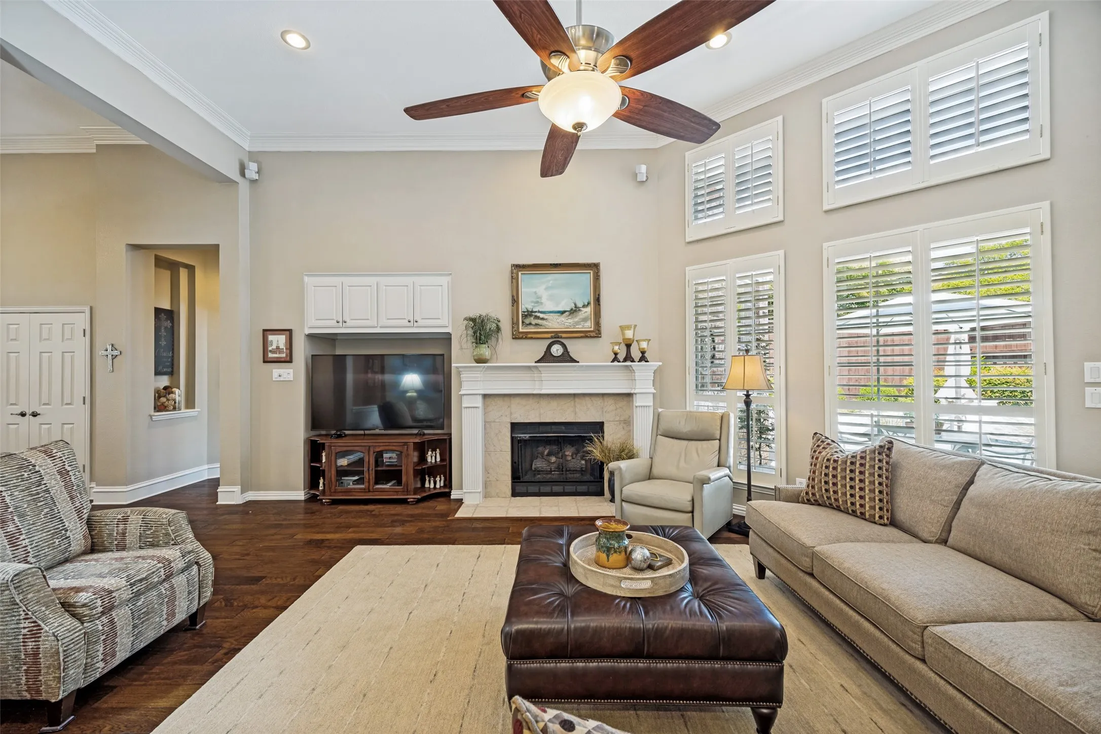 Single Family Residence For Sale in Dallas County , 7514 Spicewood Drive, Garland, Texas 75044, 3 Bedroom, 3 Bathroom, 2 Garage spaces, 2,623 Sqft, built in 2001, mls#21383805, Real Estate Agent in Garland, Homes For Sale in Dallas county, Homes For Sale in Garland, Realtor in Garland Texas, Real Estate Brokerage Independent Realty Texas, Luminita Cordes Realtor