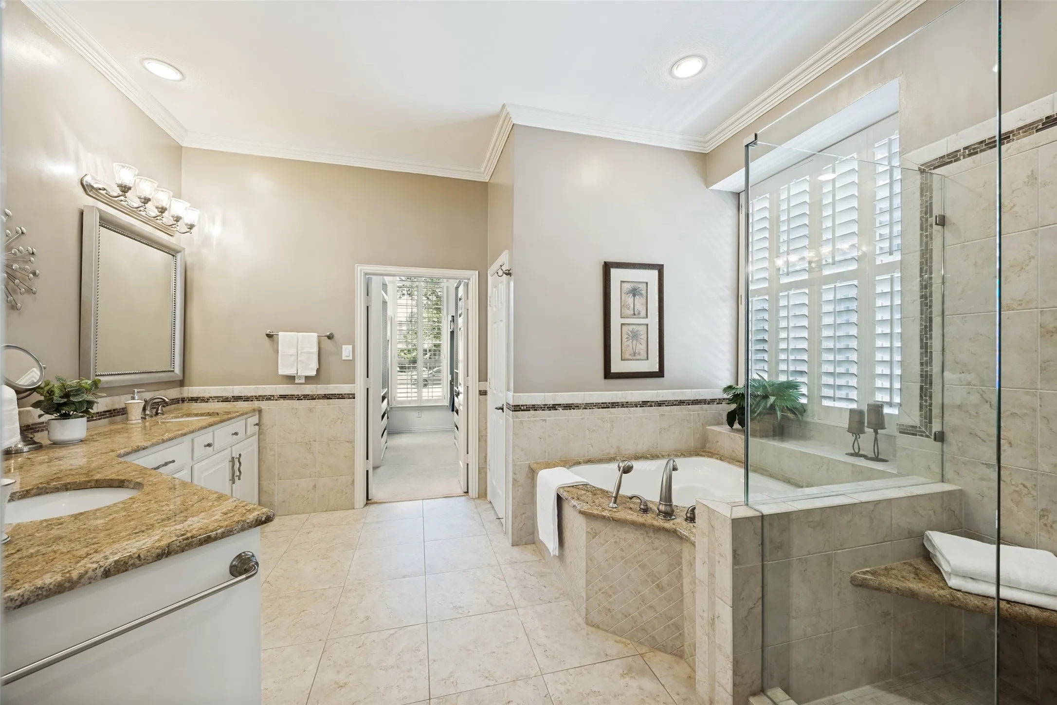 Single Family Residence For Sale in Dallas County , 7514 Spicewood Drive, Garland, Texas 75044, 3 Bedroom, 3 Bathroom, 2 Garage spaces, 2,623 Sqft, built in 2001, mls#21383805, Real Estate Agent in Garland, Homes For Sale in Dallas county, Homes For Sale in Garland, Realtor in Garland Texas, Real Estate Brokerage Independent Realty Texas, Luminita Cordes Realtor