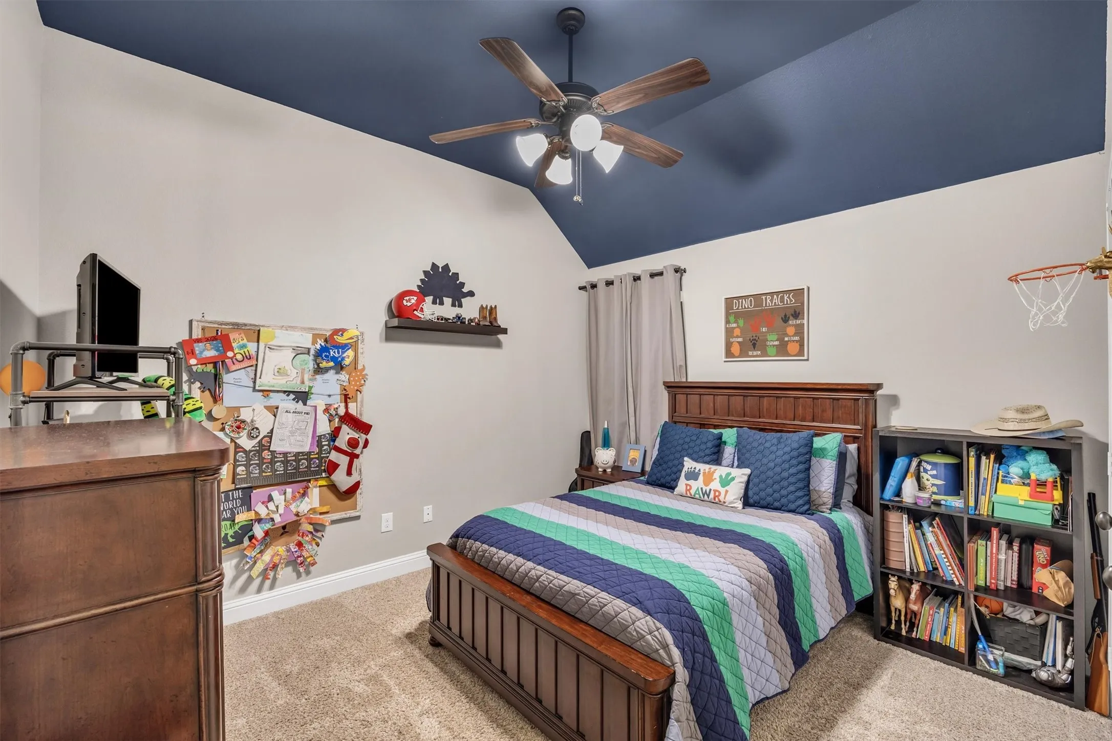 Single Family Residence For Sale in Kaufman County , 2231 Riverside Drive, Kaufman, Texas 75142, 4 Bedroom, 3 Bathroom, 3 Garage spaces, 2,554 Sqft, built in 2016, mls#21389552, Real Estate Agent in Kaufman, Homes For Sale in Kaufman county, Homes For Sale in Kaufman, Realtor in Kaufman Texas, Real Estate Brokerage Independent Realty Texas, Luminita Cordes Realtor