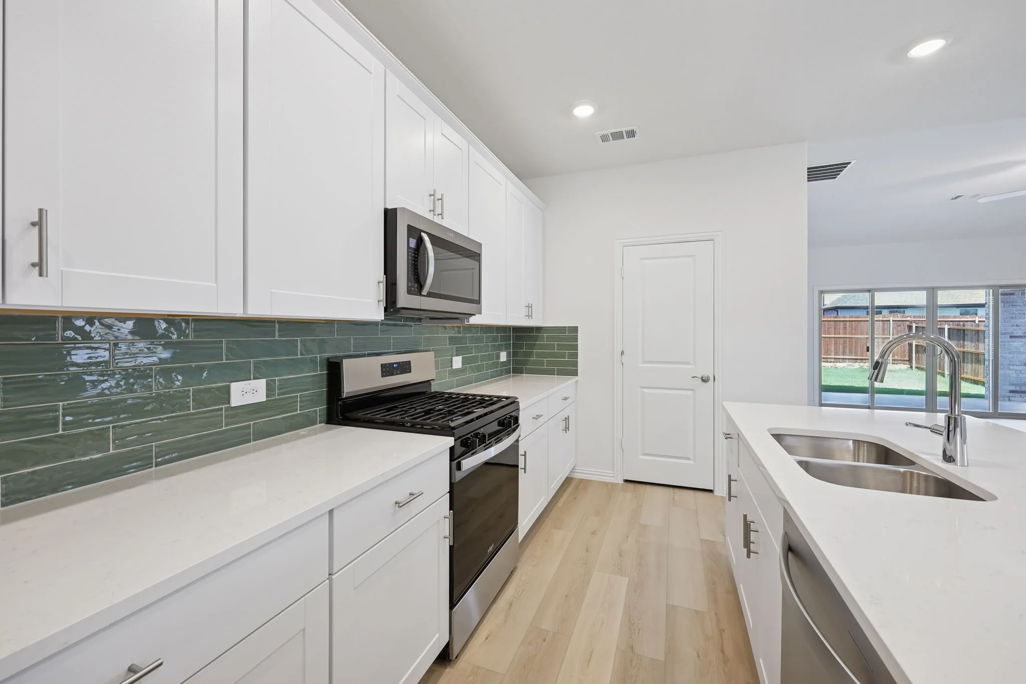 Photo is not of the actual home, but is an inspirational photo of builder’s model home and may depict options, furnishings, and/or decorator features that are not included.