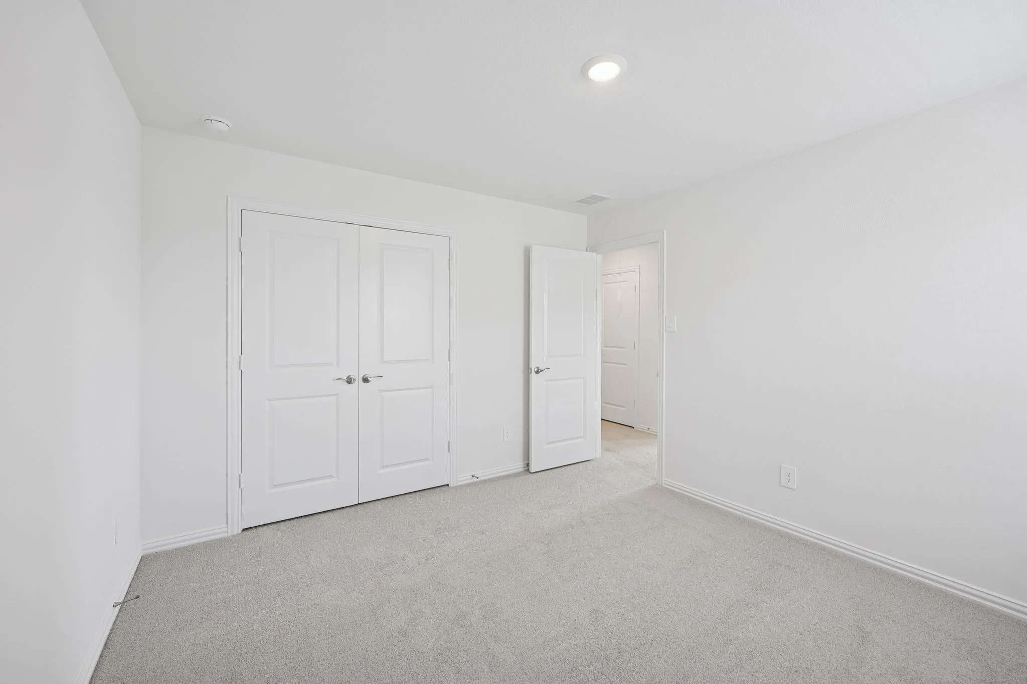 Photo is not of the actual home, but is an inspirational photo of builder’s model home and may depict options, furnishings, and/or decorator features that are not included.