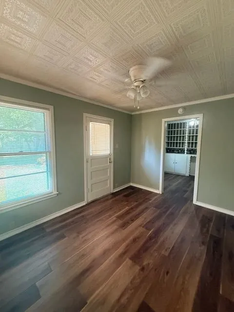 Single Family Residence For Rent in Taylor County , 2349 S 35th Street, Abilene, Texas 79605, 3 Bedroom, 2 Bathroom, 2 Garage spaces, 1,880 Sqft, built in 1955, mls#21390249, Real Estate Agent in Abilene, Homes For Rent in Taylor county, Homes For Rent in Abilene, Realtor in Abilene Texas, Real Estate Brokerage Independent Realty Texas, Luminita Cordes Realtor