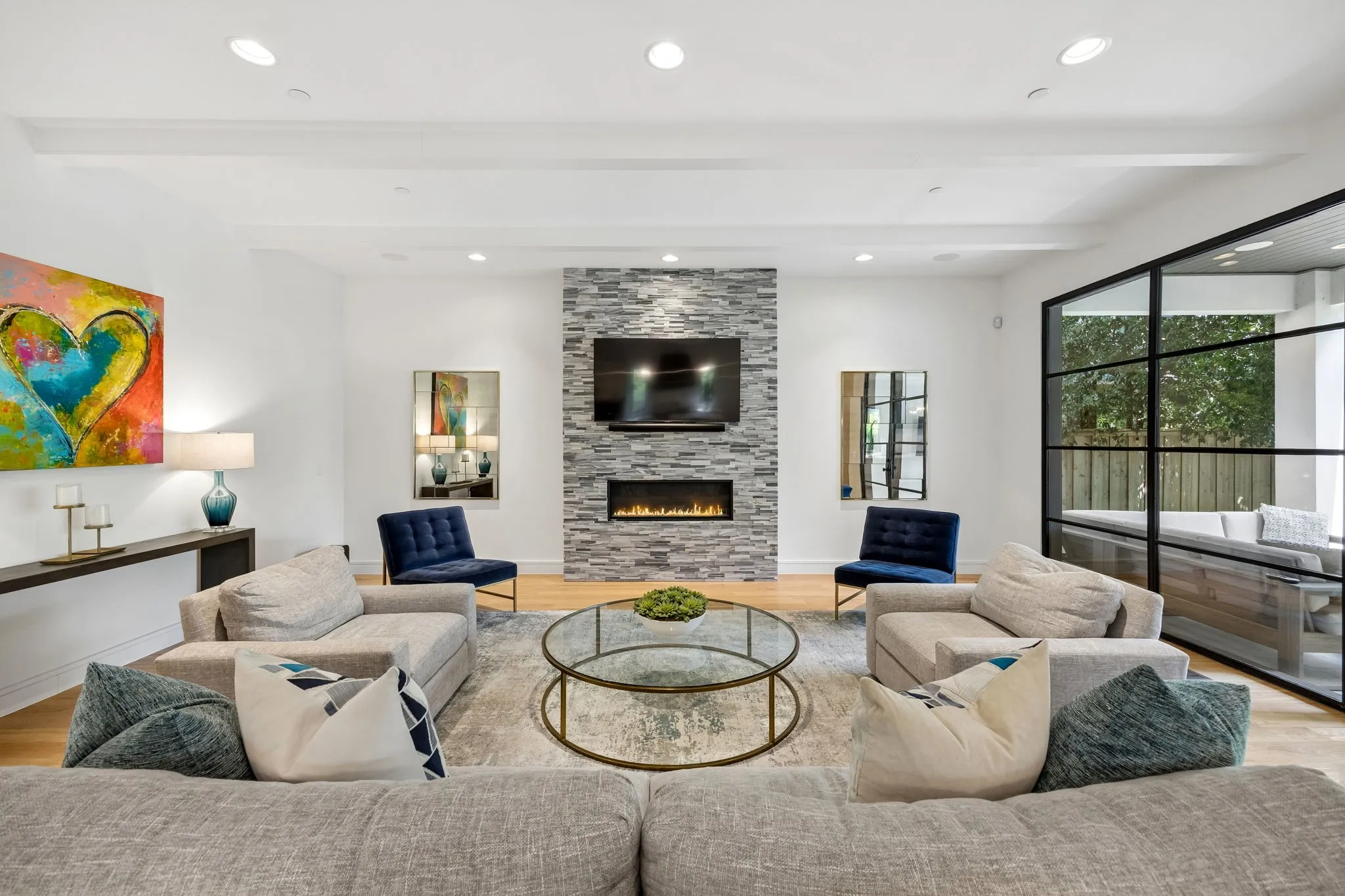 4437 Grassmere - Tom Hughes Team - Living Room