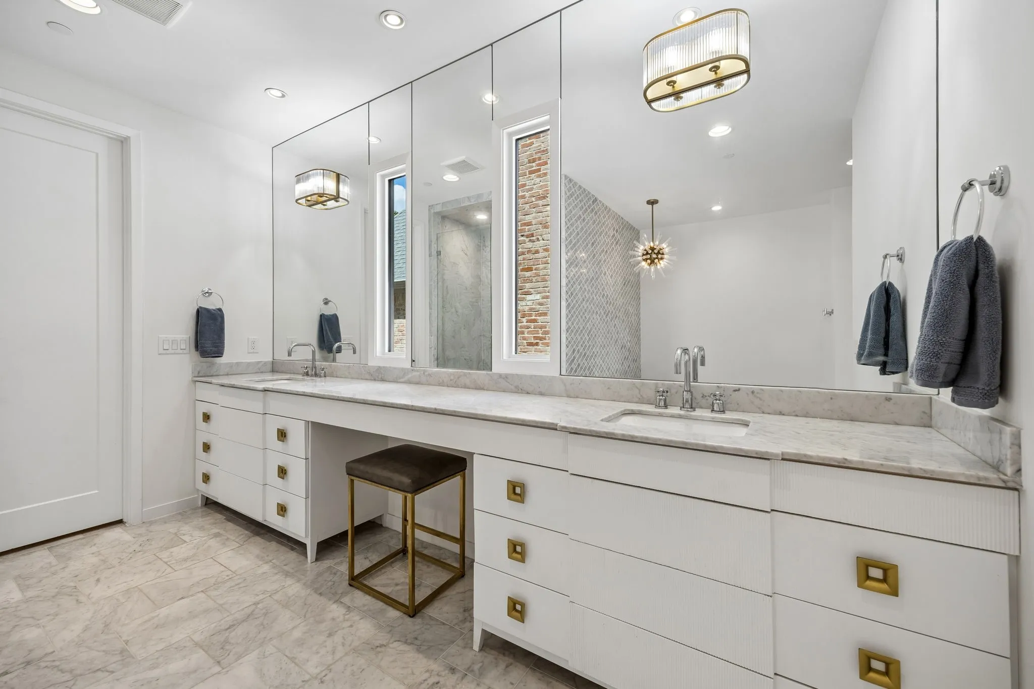4437 Grassmere - Tom Hughes Team - Primary Bathroom